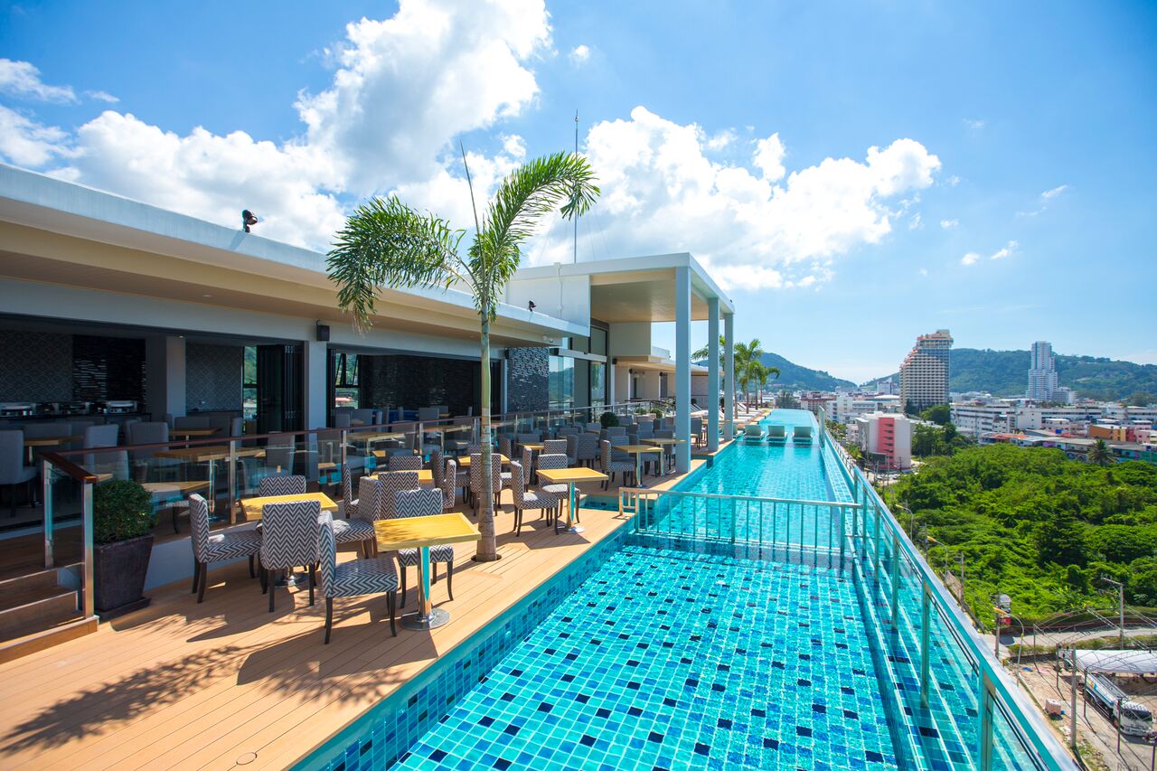 Piscina deschisă