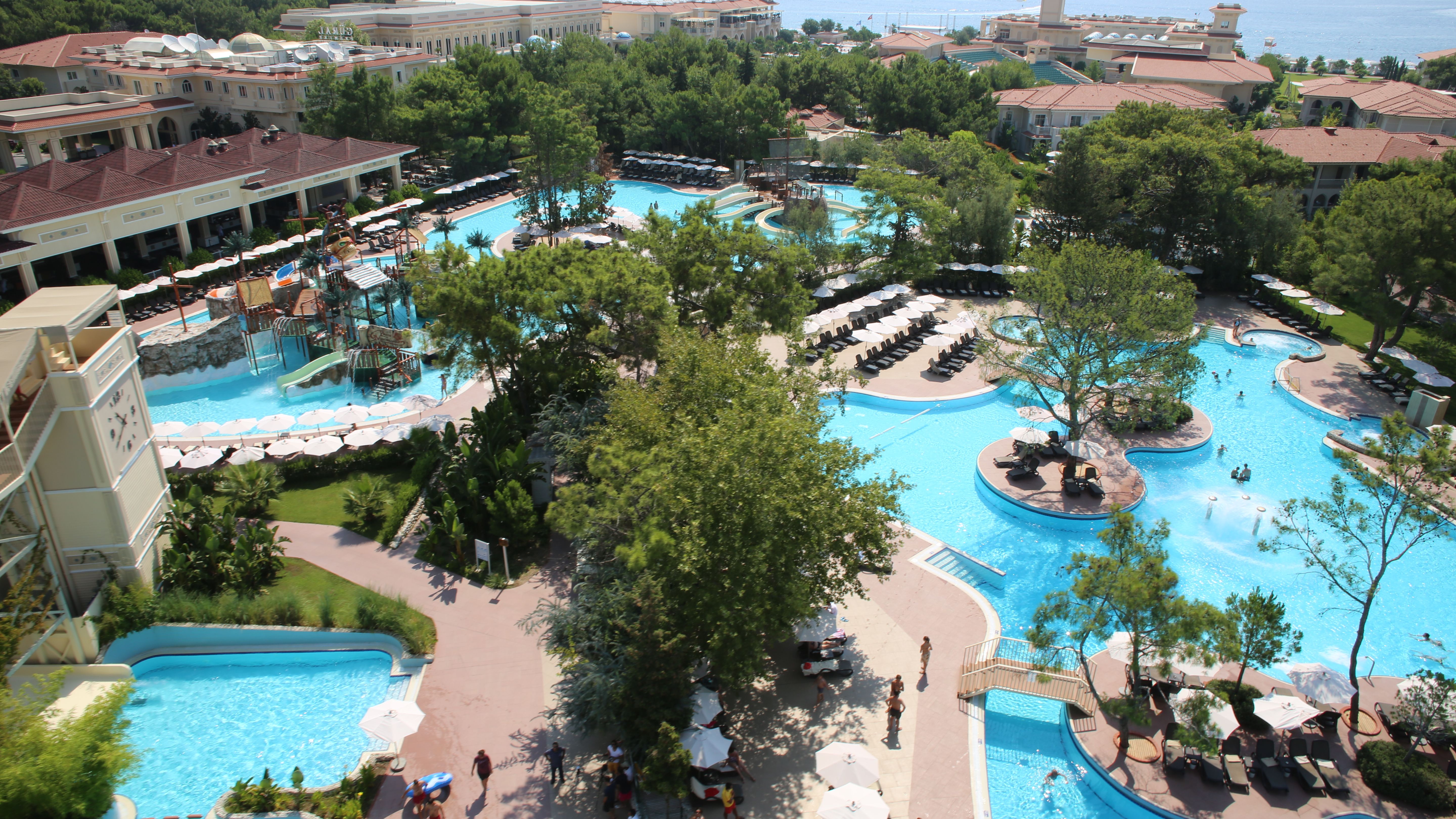 Piscina deschisă