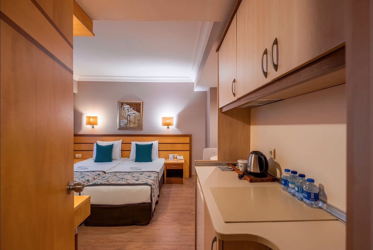 FAMILY 2 BEDROOMS 