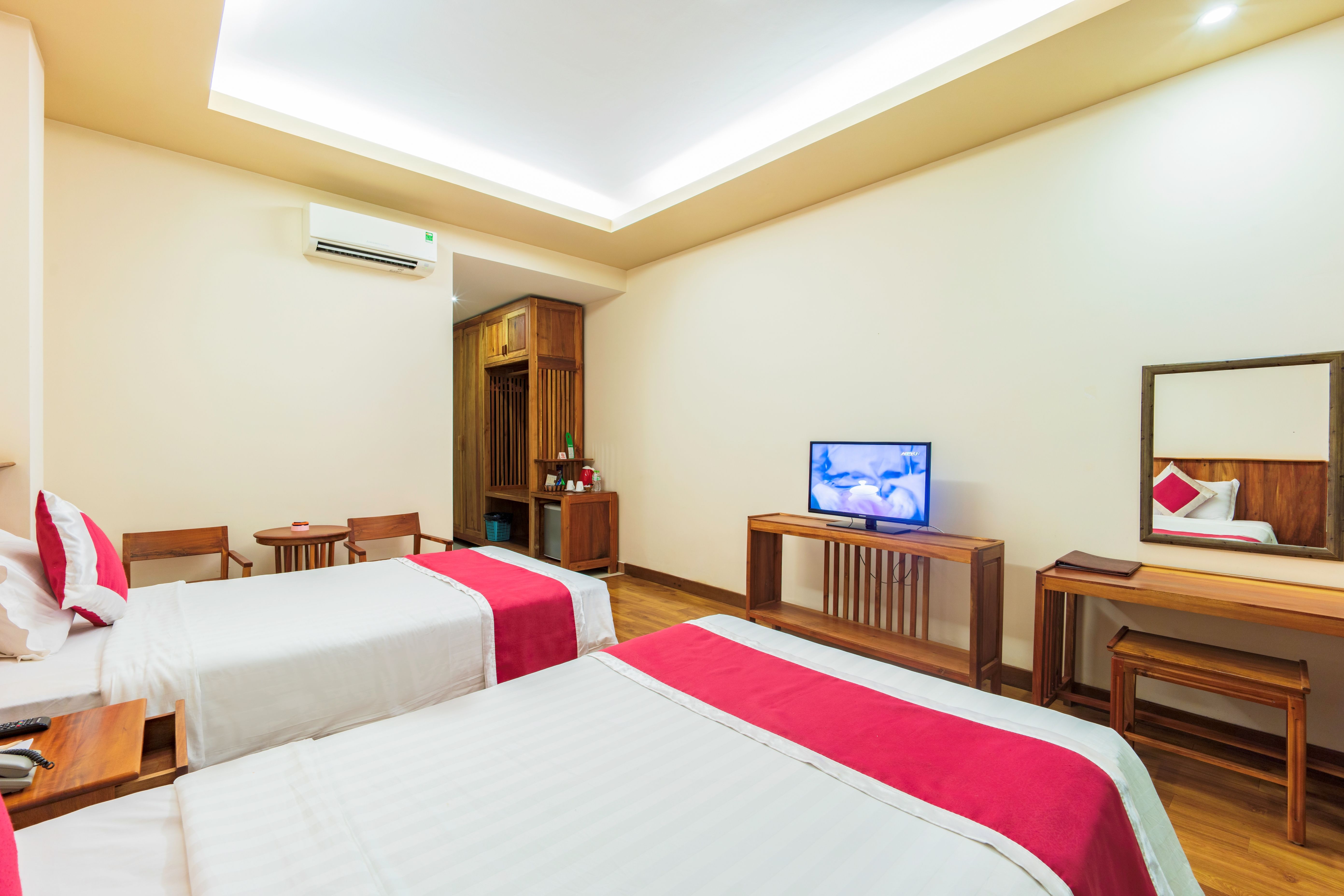  ROOM DELUXE WITH BALCONY GARDENVIEW