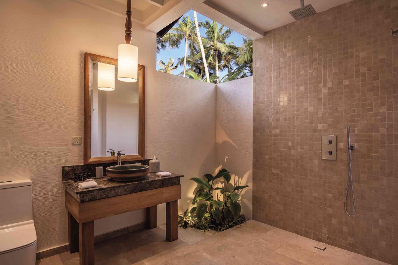 2 Bedroom Beach Pool Suite