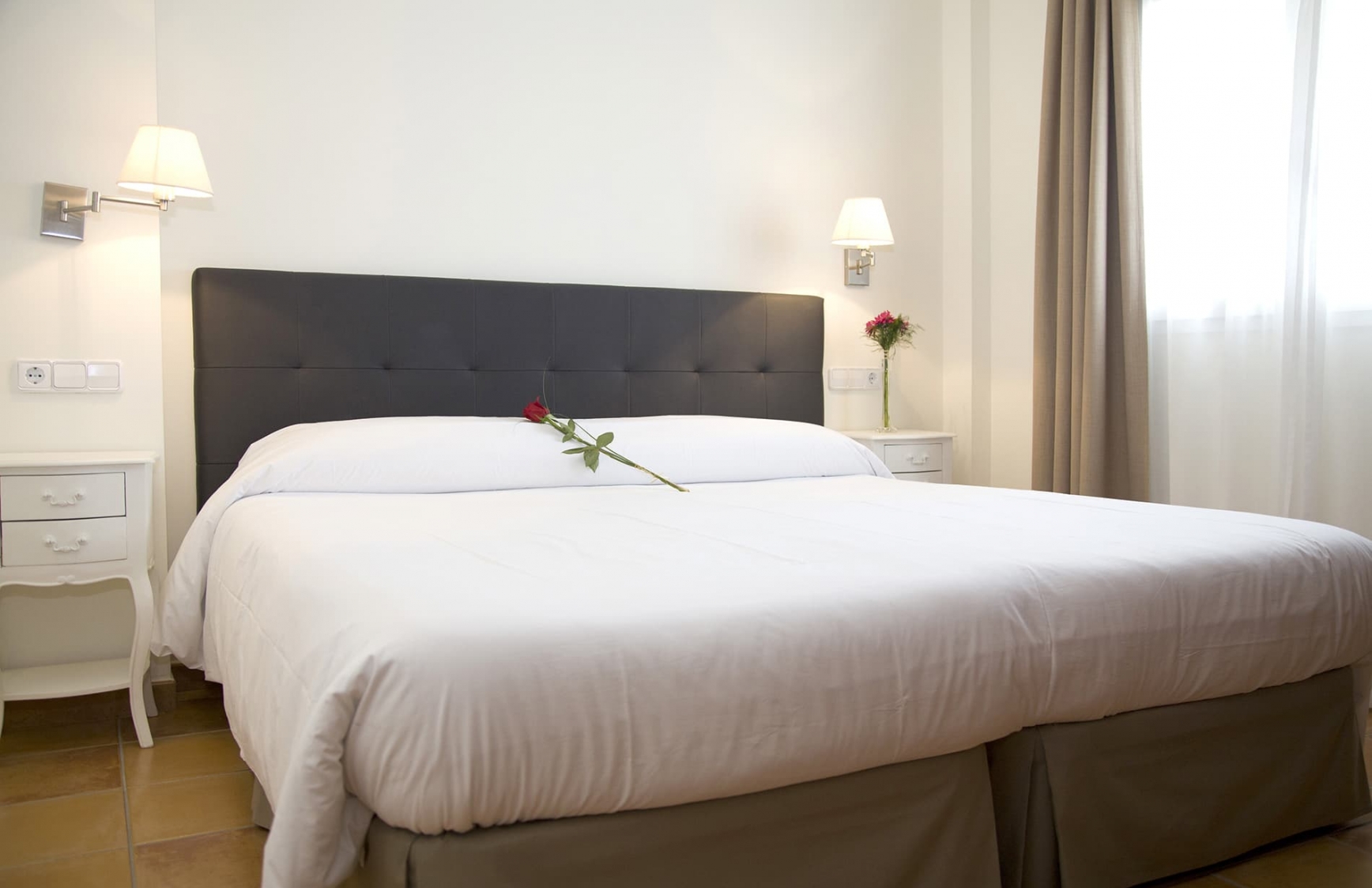 AS - APARTMENT SUPERIOR