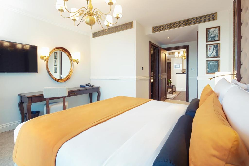 Premium 1 Bedroom Apartment City View or Partial Sea View