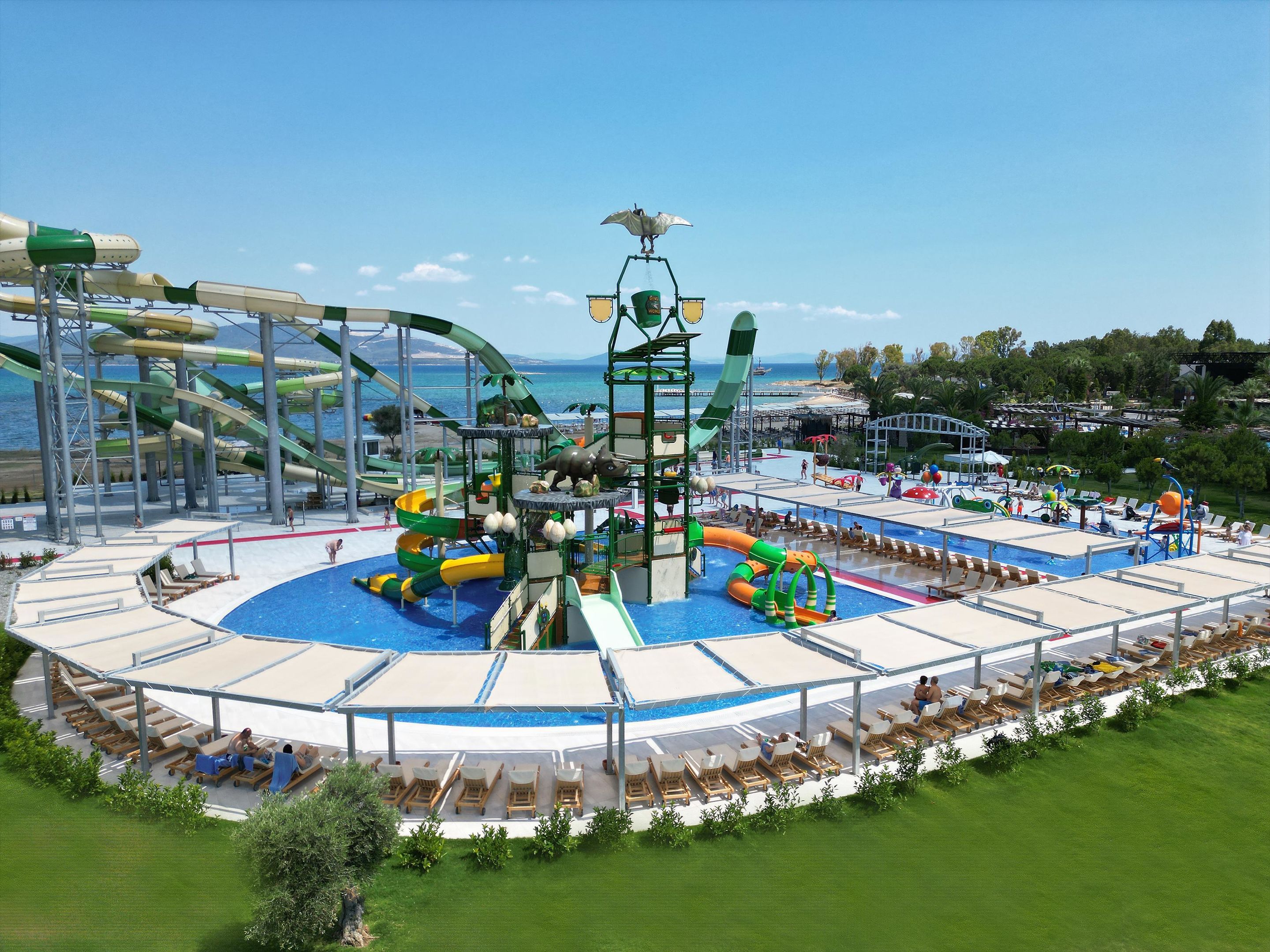 Piscina deschisă