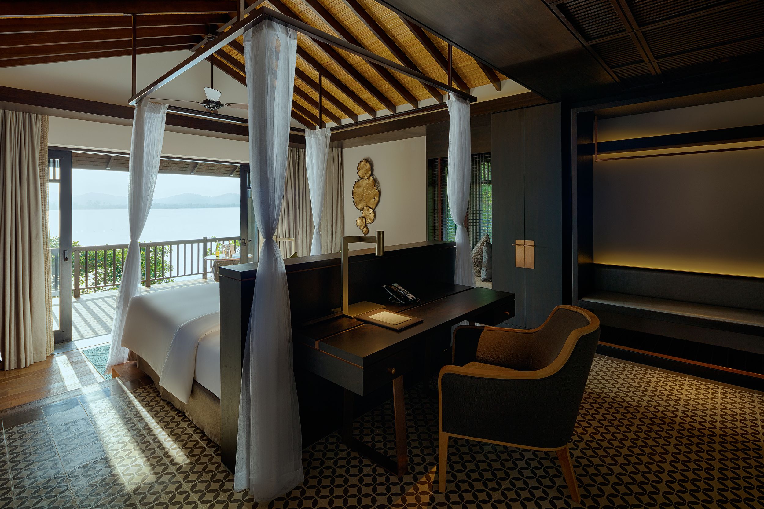 SUNSET OCEAN VILLA 2 BEDROOMS