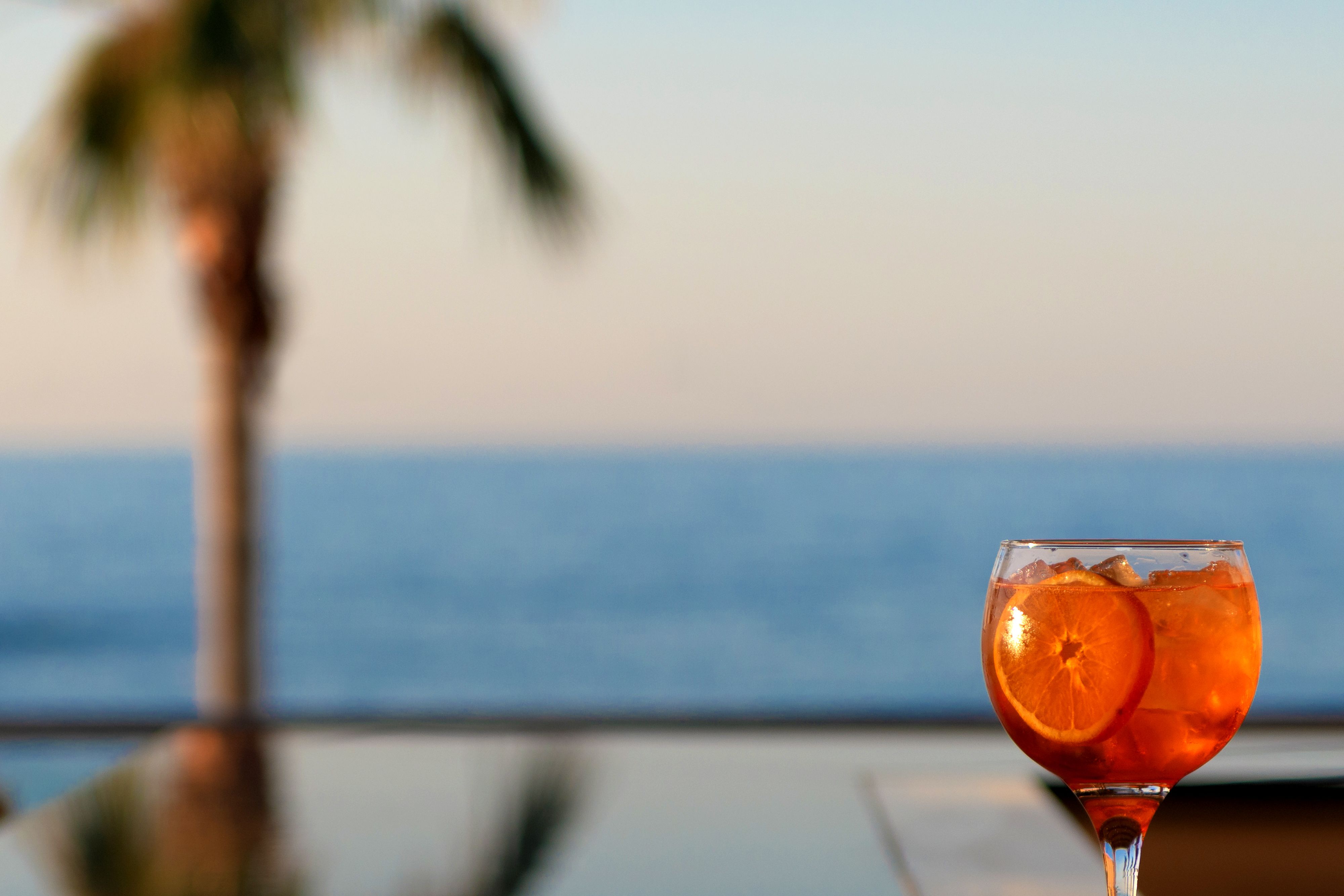 Sunset Cocktail Bar