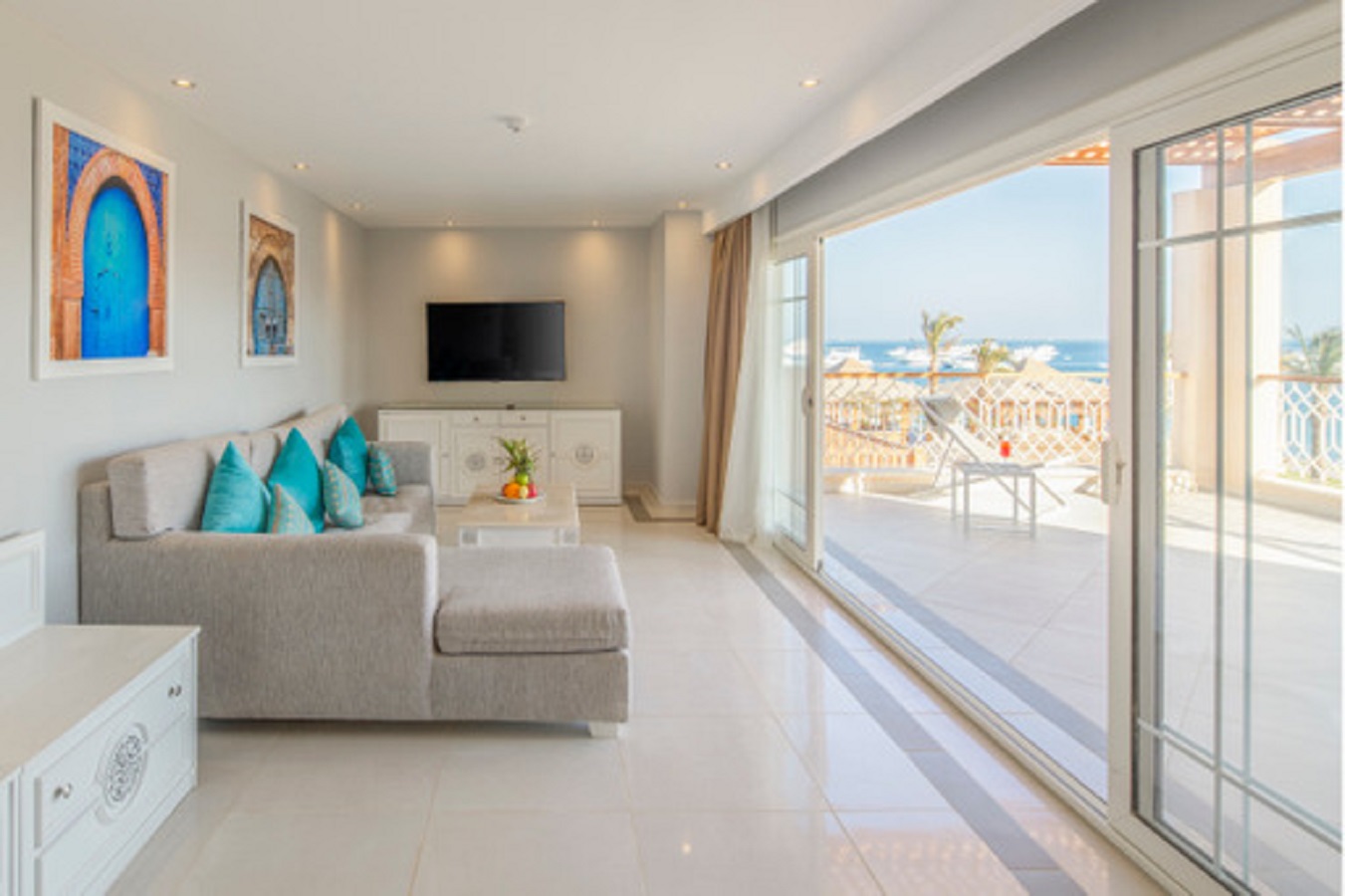 Suite (Sea View)