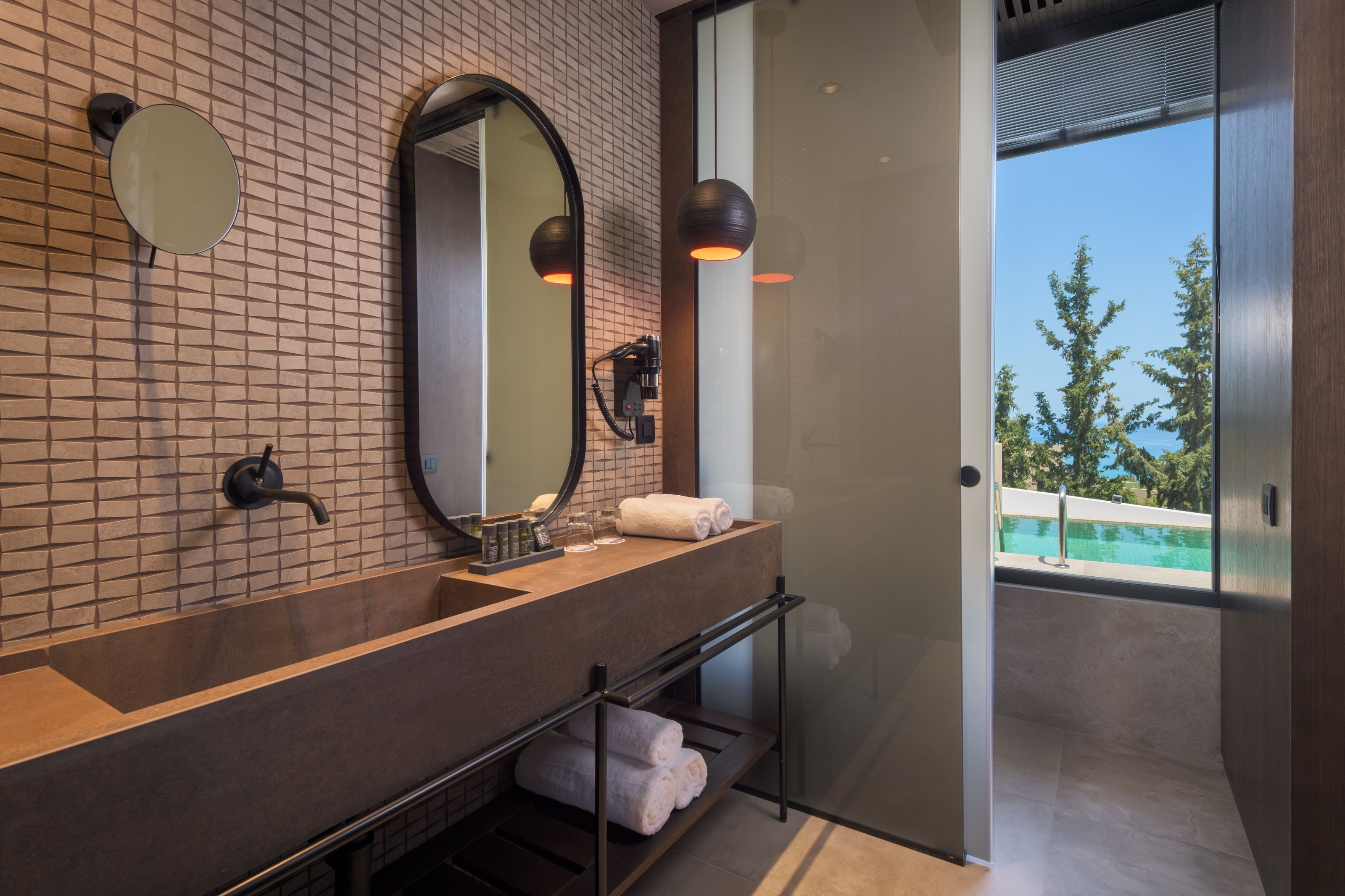 GEA ADULTS-ONLY SUITE SEA VIEW WITH PRIVATE POOL 