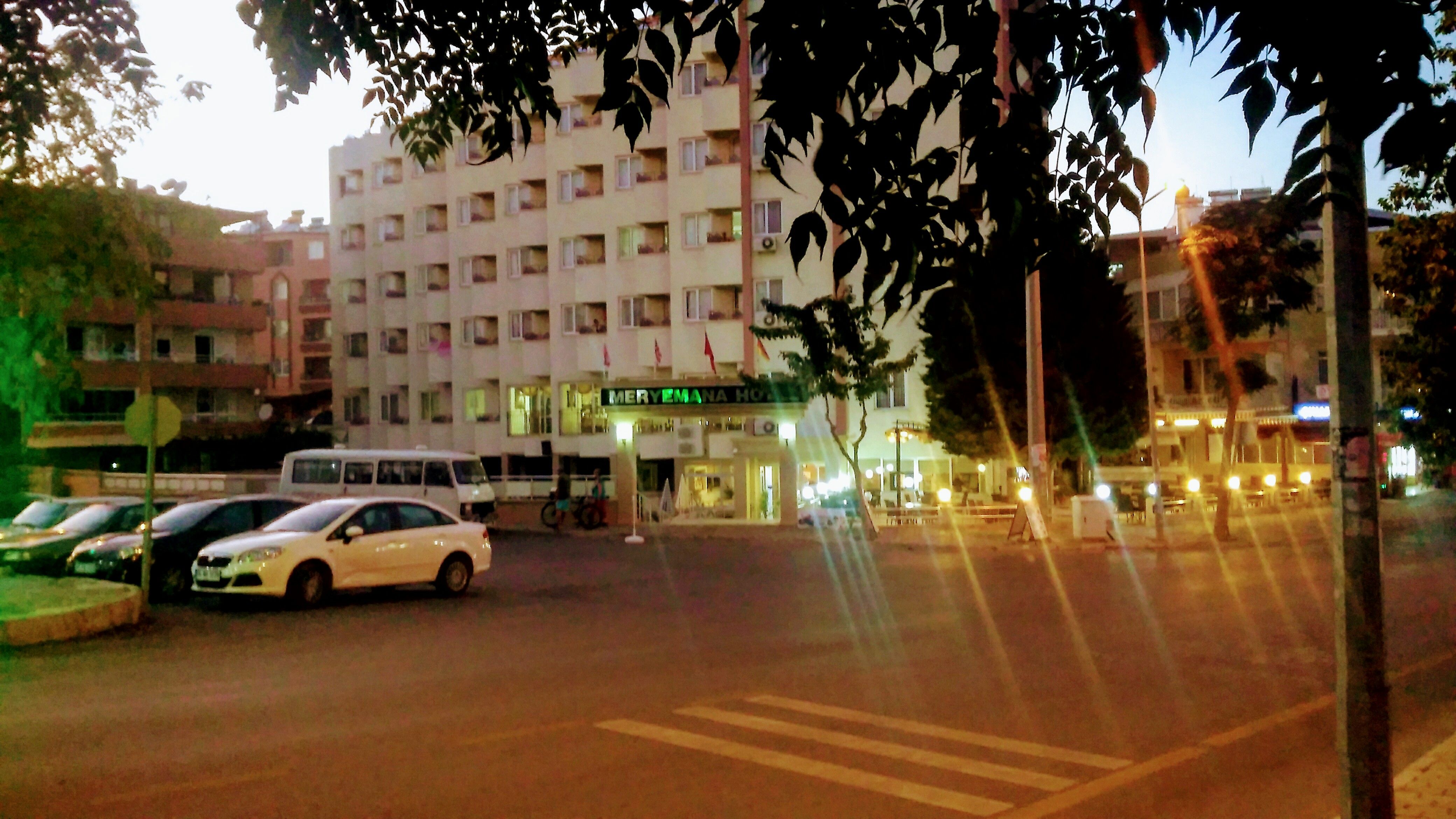 Clădirea principala