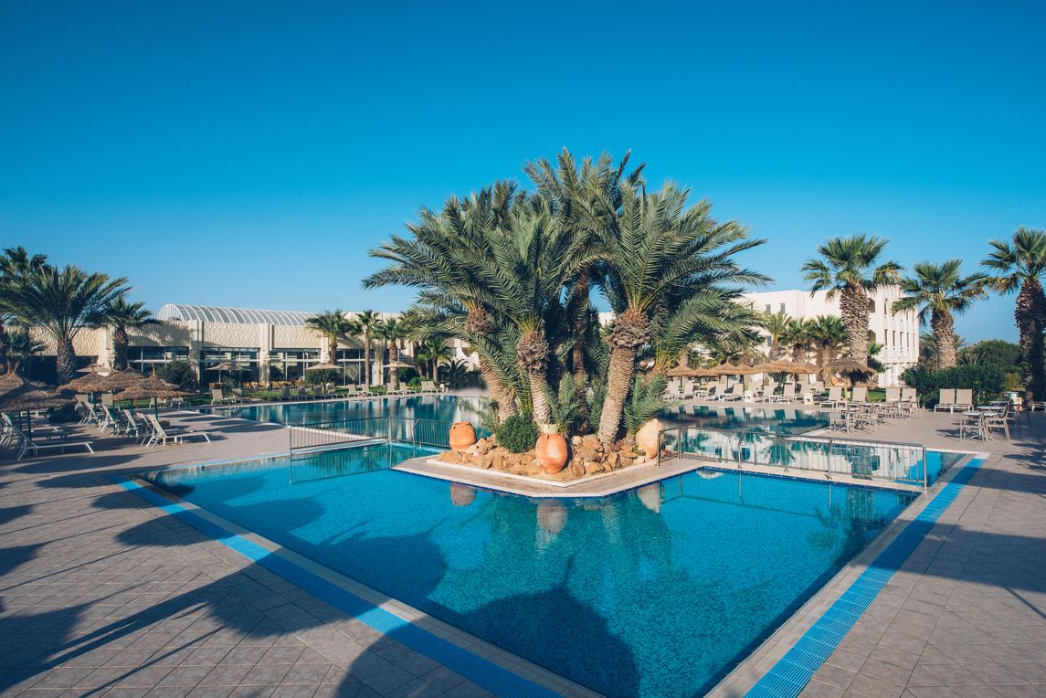 Piscina deschisă