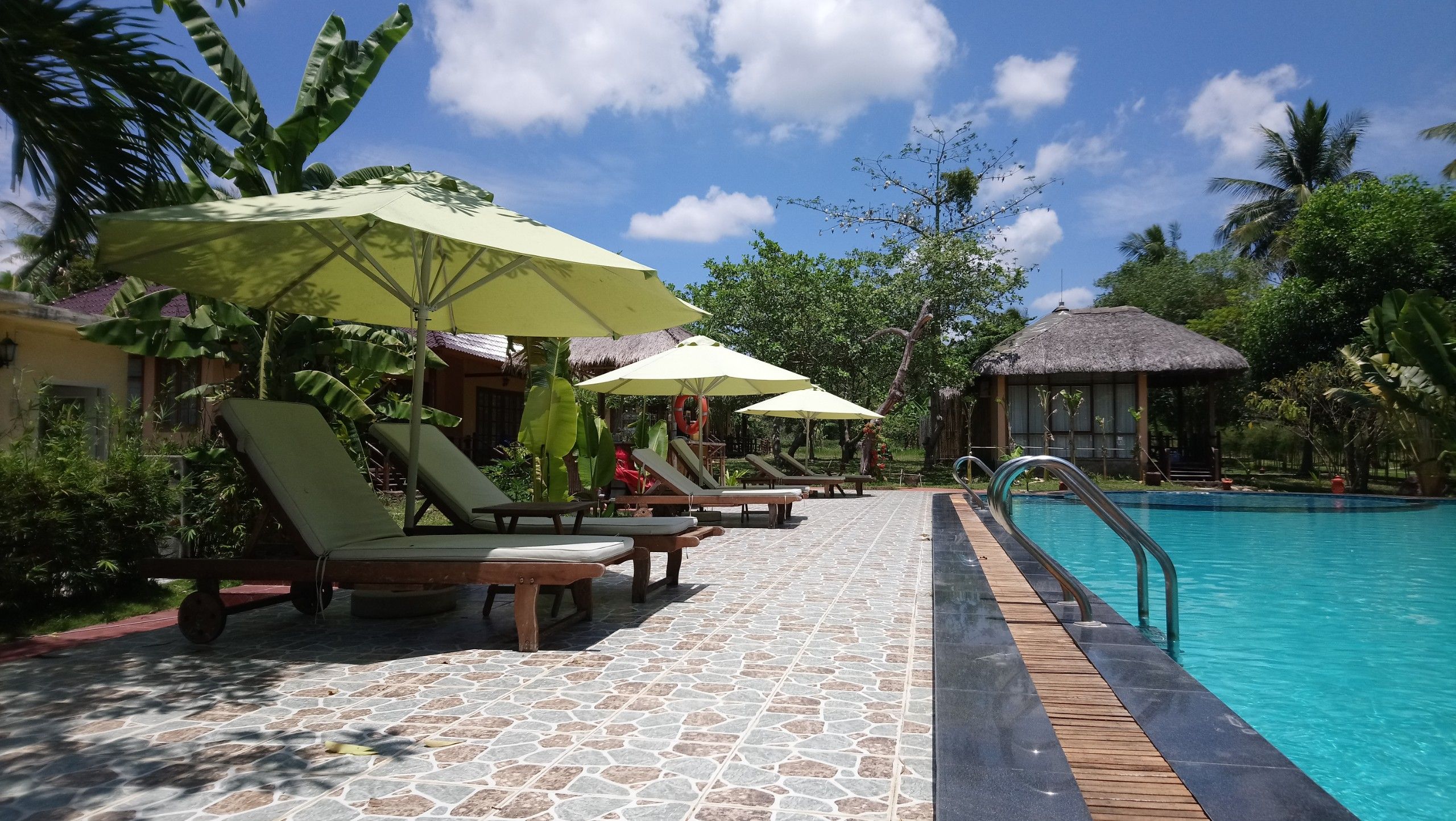 Piscina deschisă