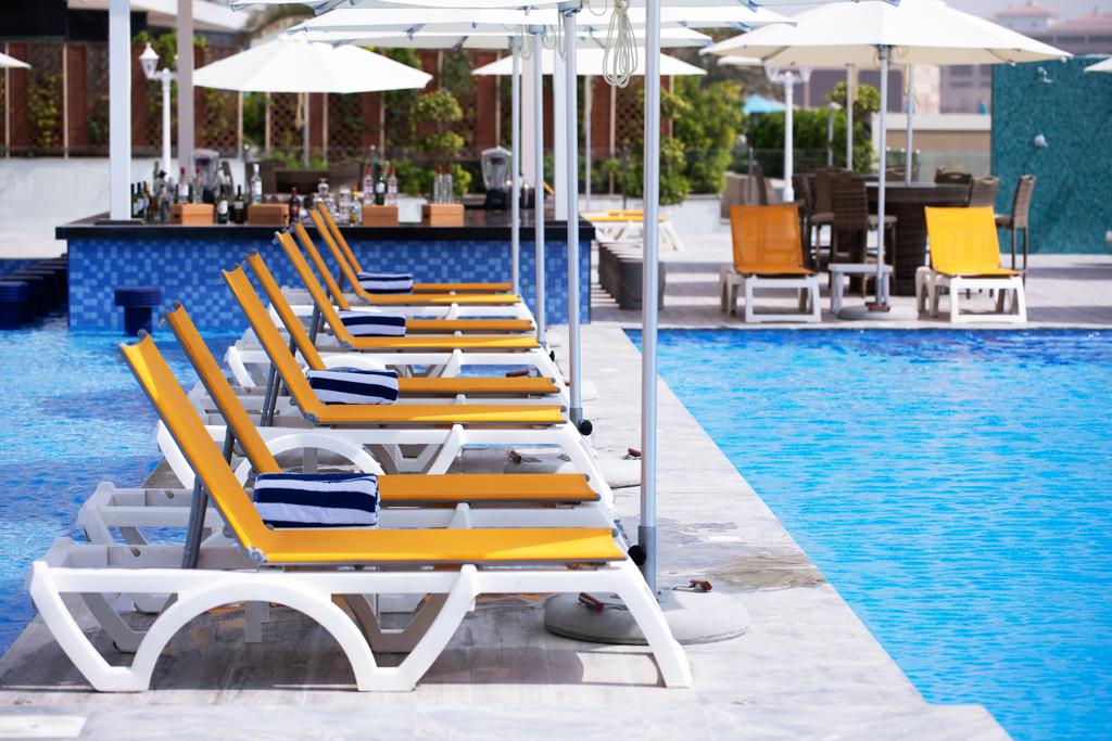 Piscina deschisă