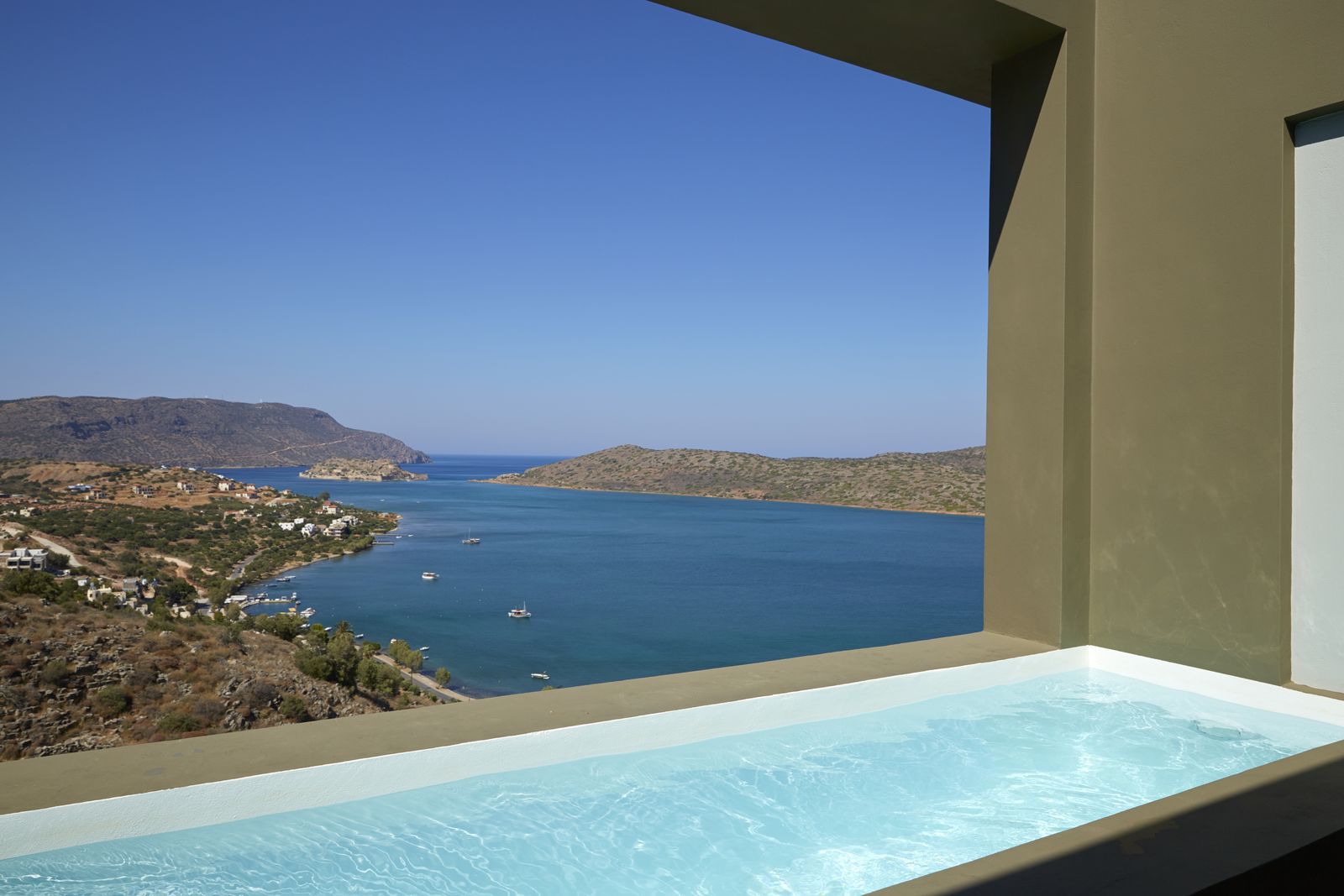 Premium Suite Private Pool Sea View