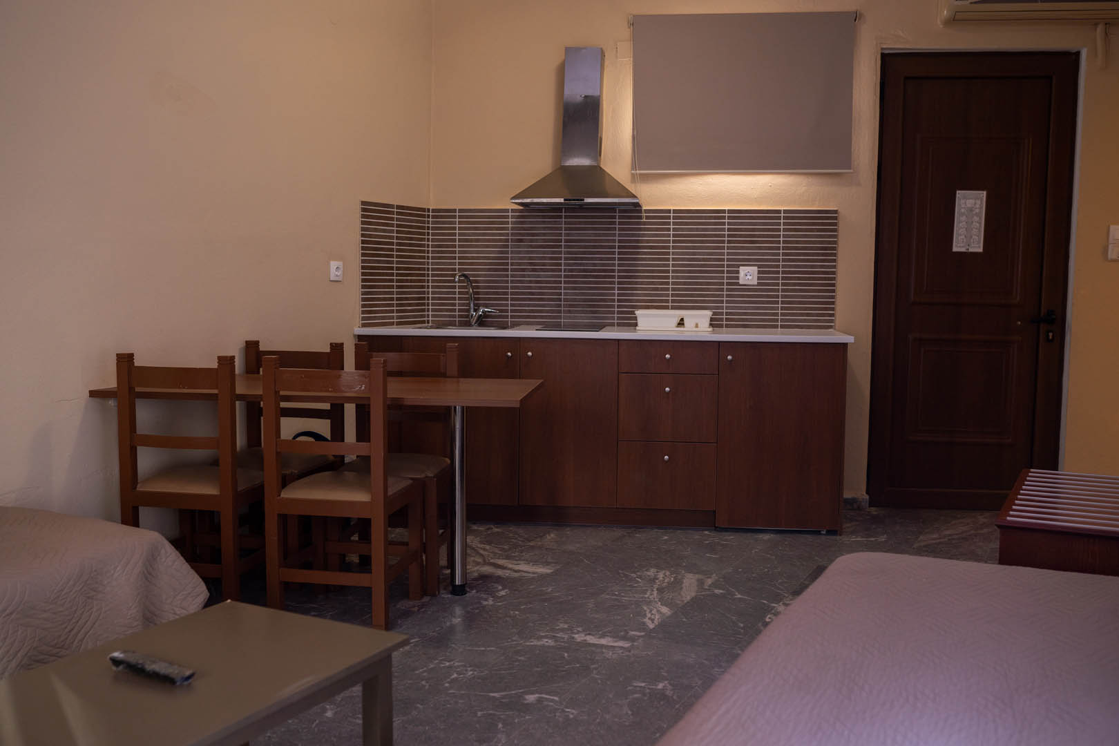 apartment 2 bedroom balcony or terrace 