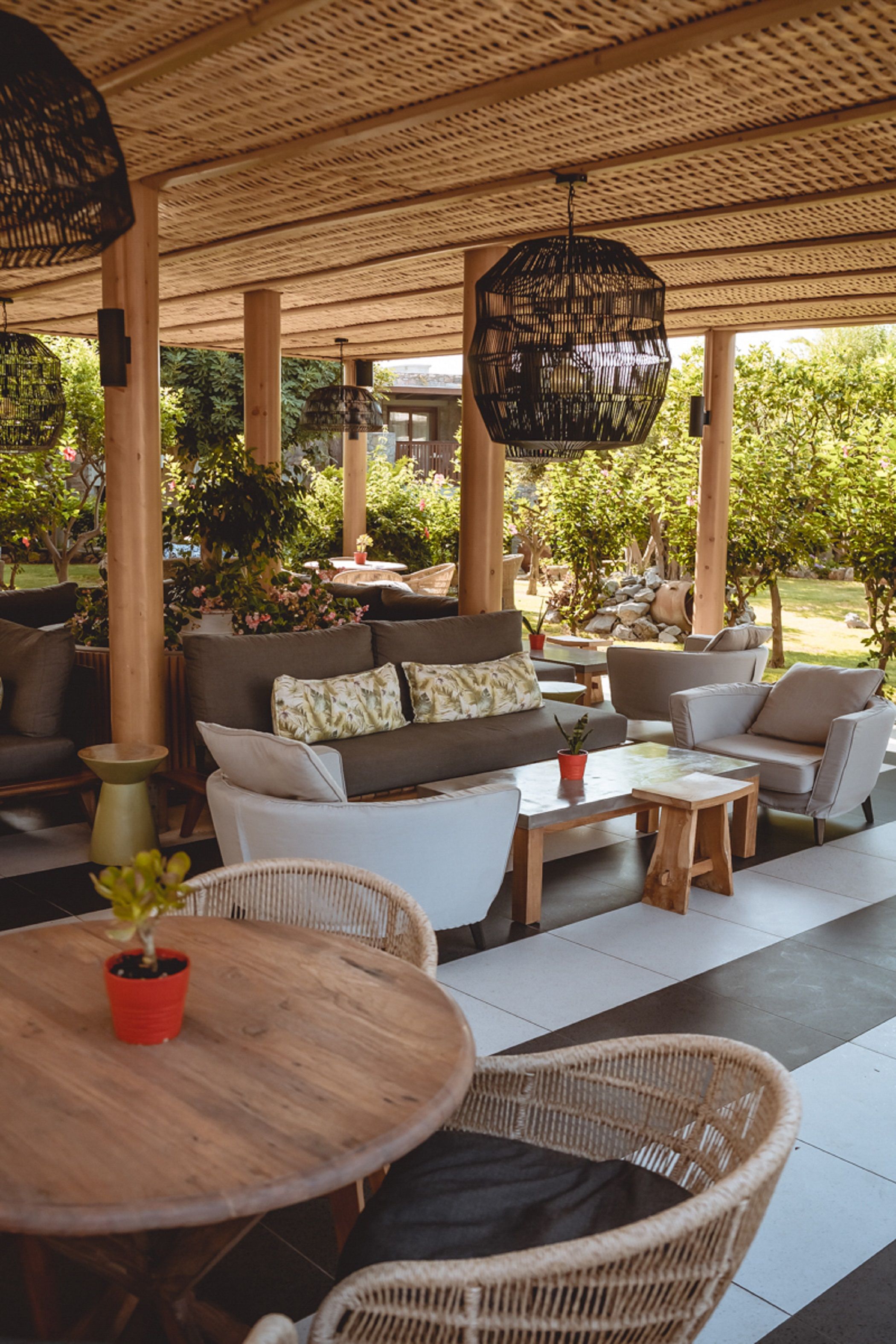 Ikaros Lobby bar