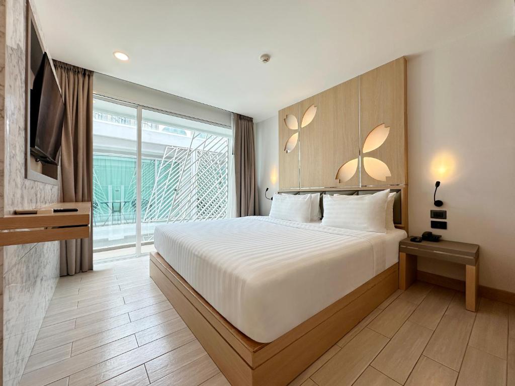 One Bedroom Suite