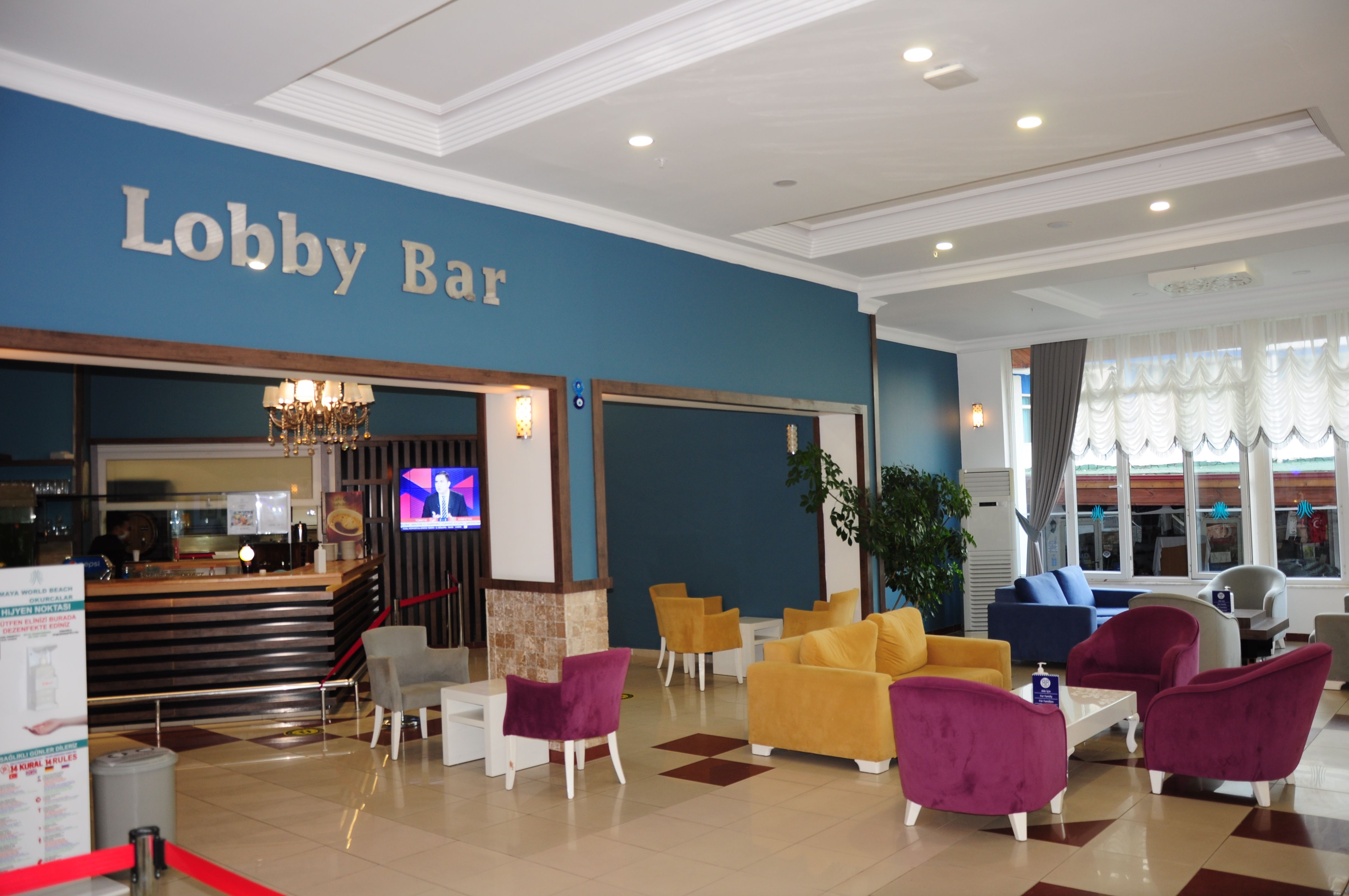 lobby bar