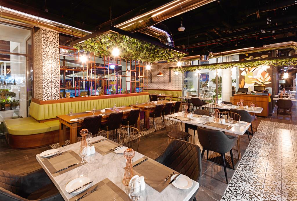 Waves Restaurant