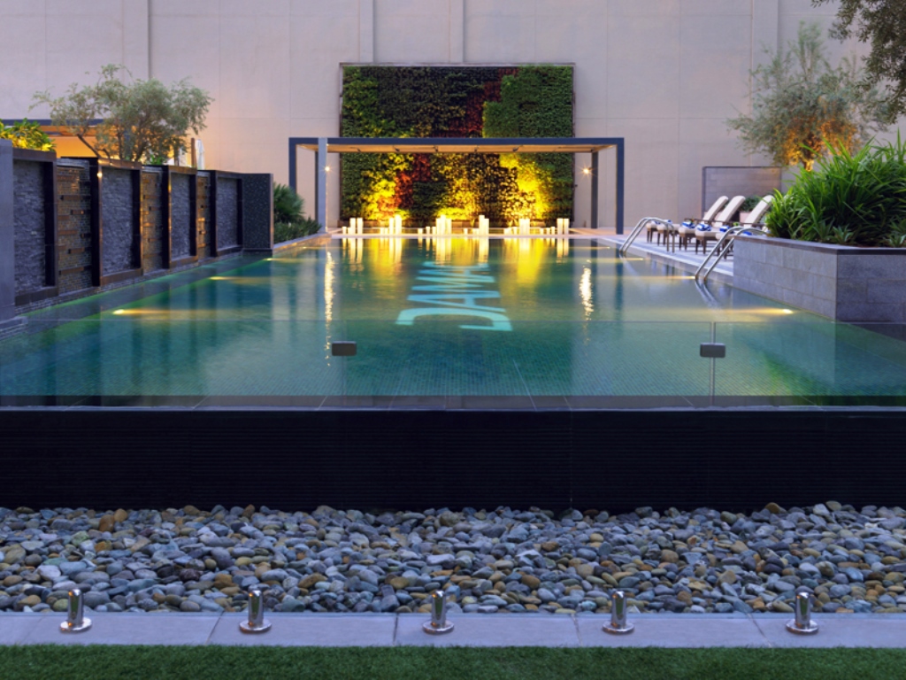 Piscina deschisă