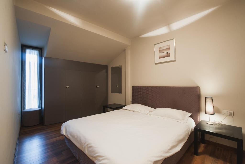 Apartament Business