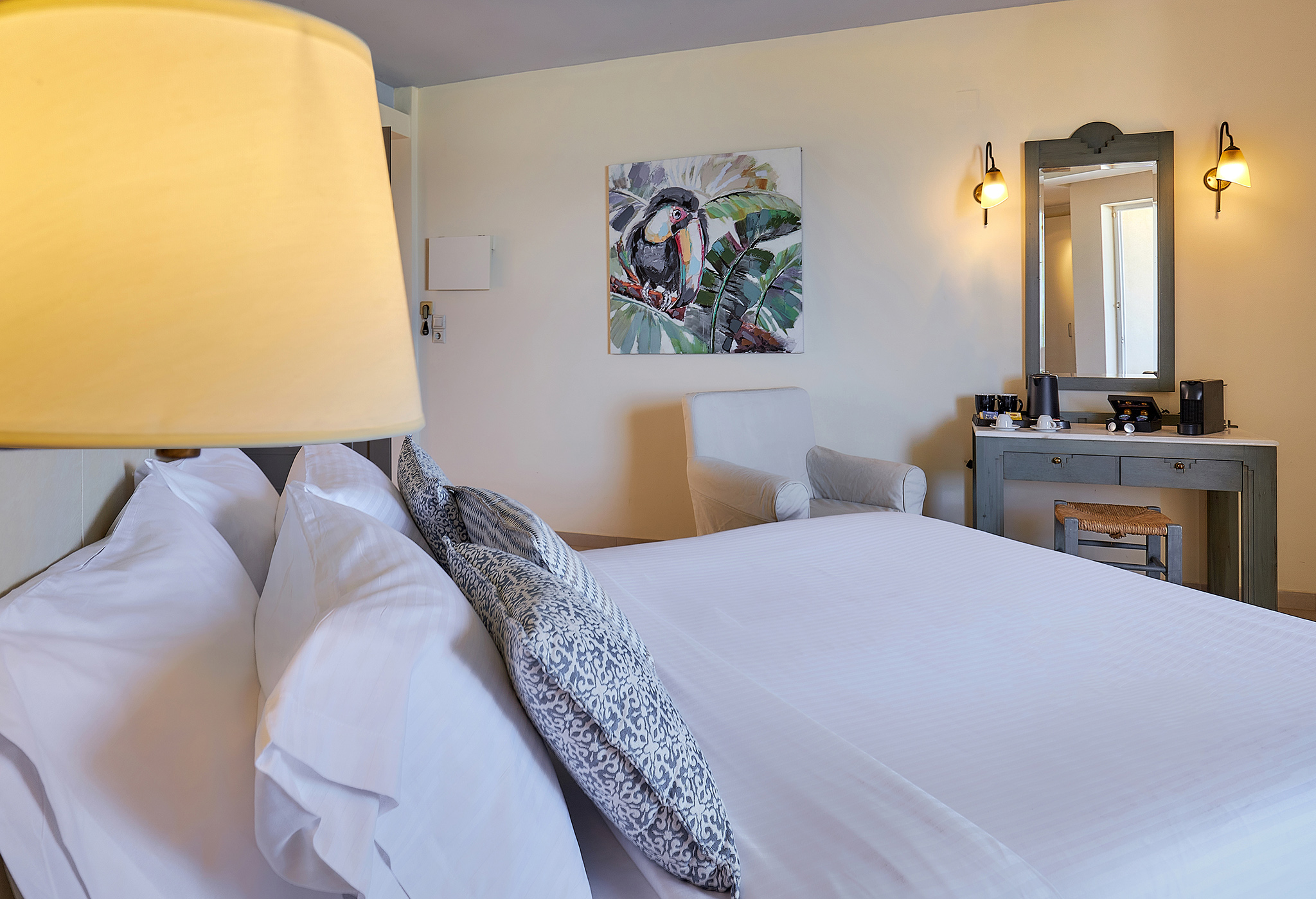 DOUBLE ROOM FOR SINGLE USE
