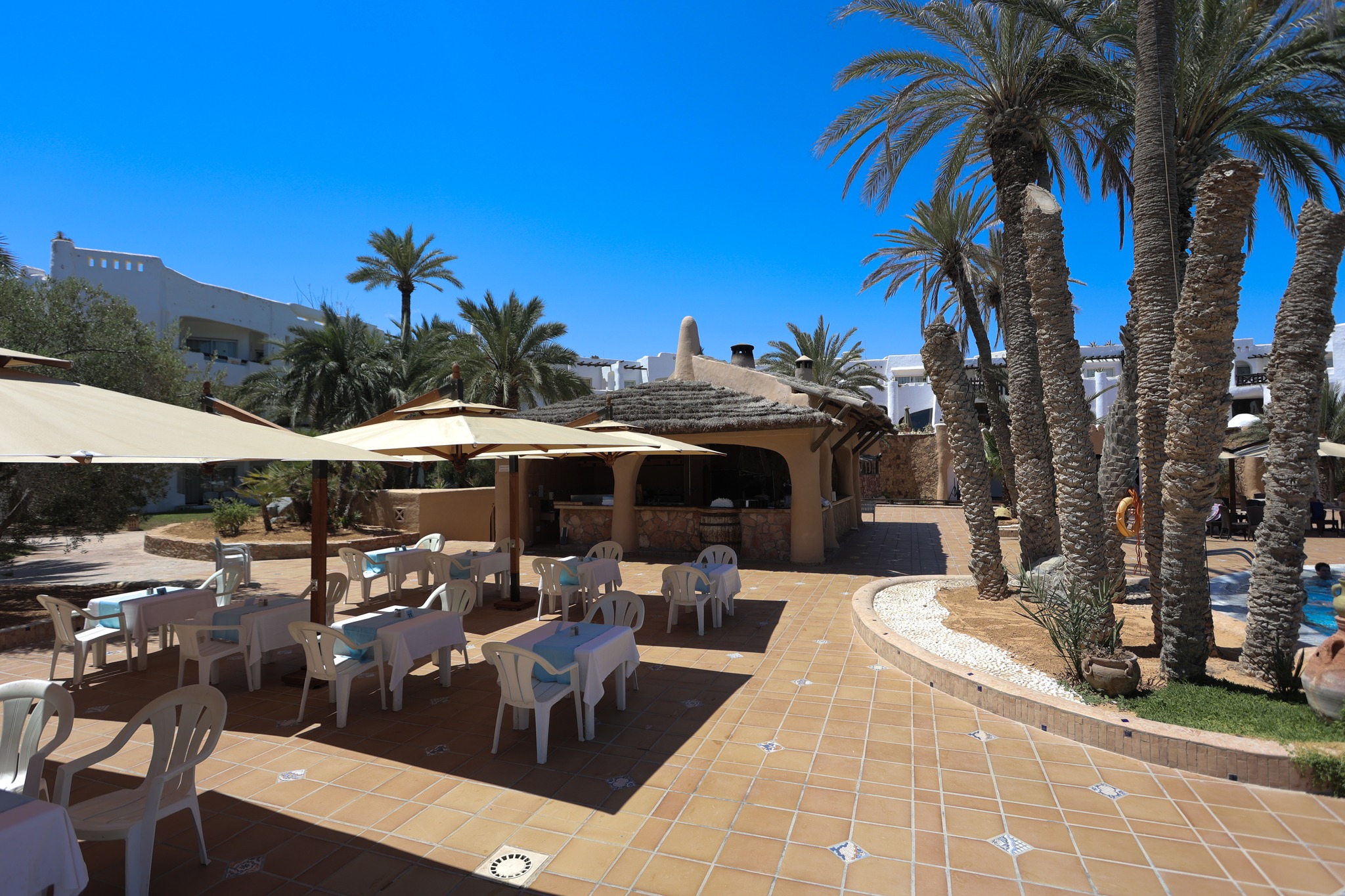 POOL  bar 