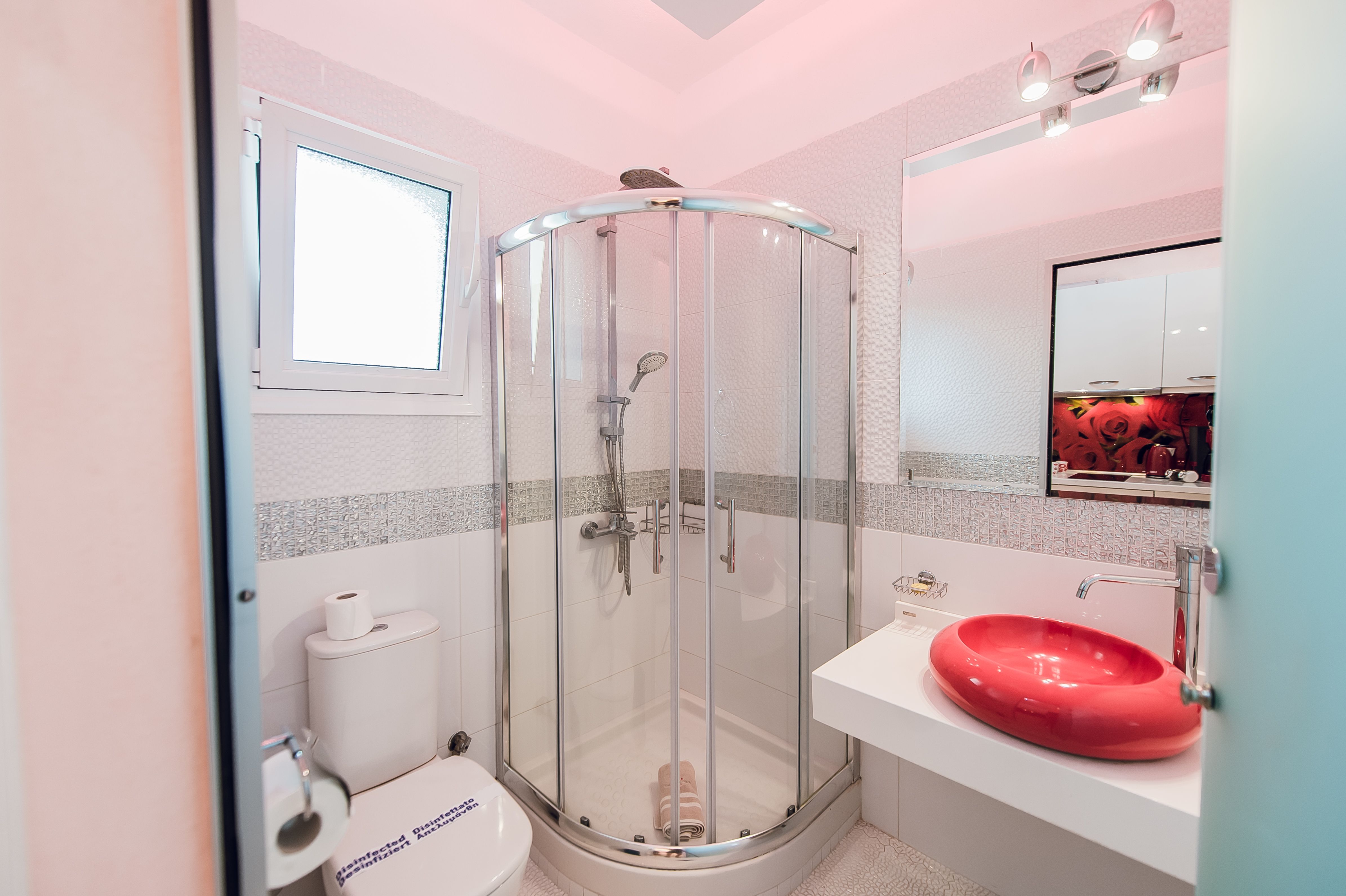 LUXURY STUDIO