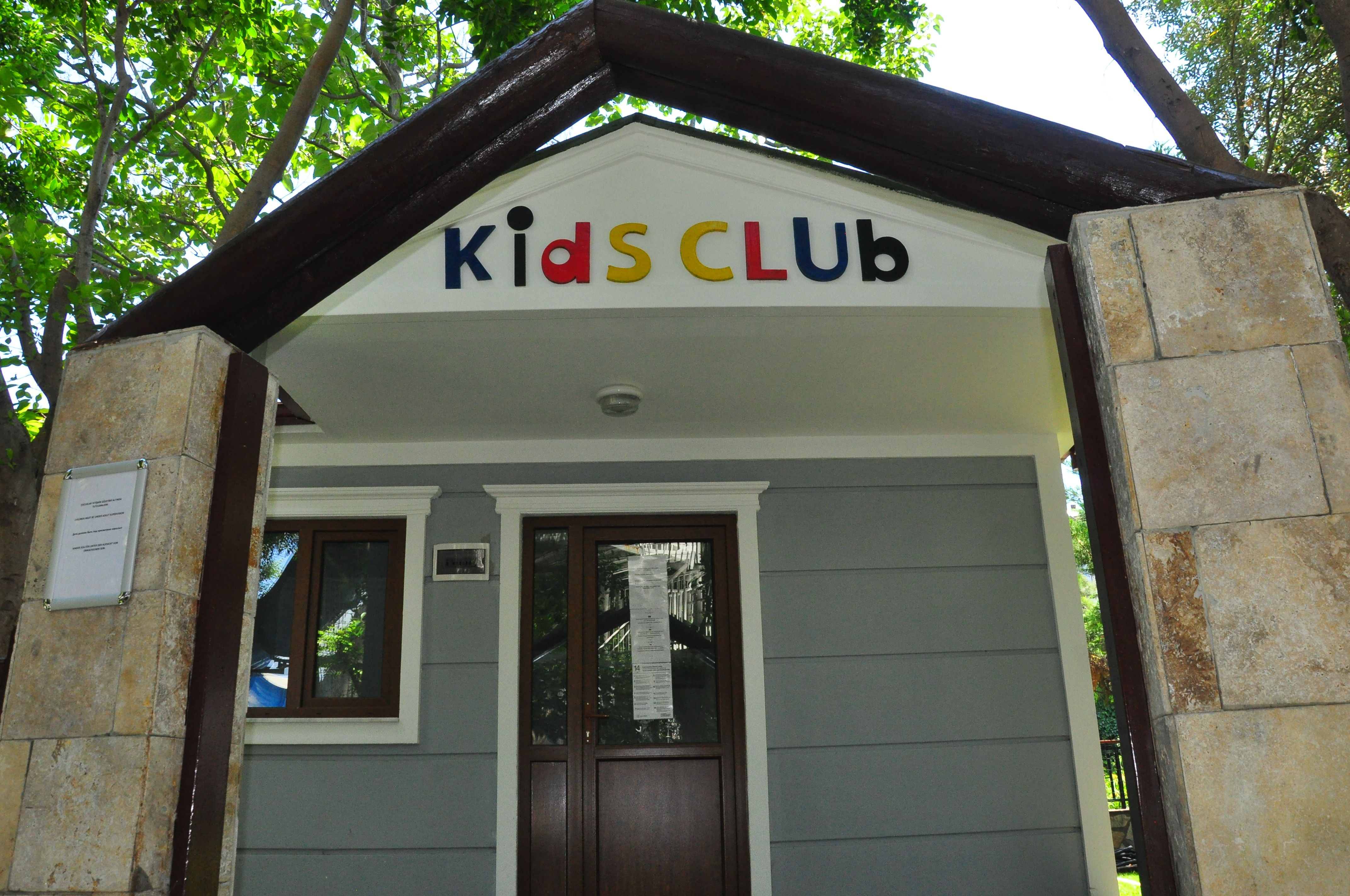 Mini club