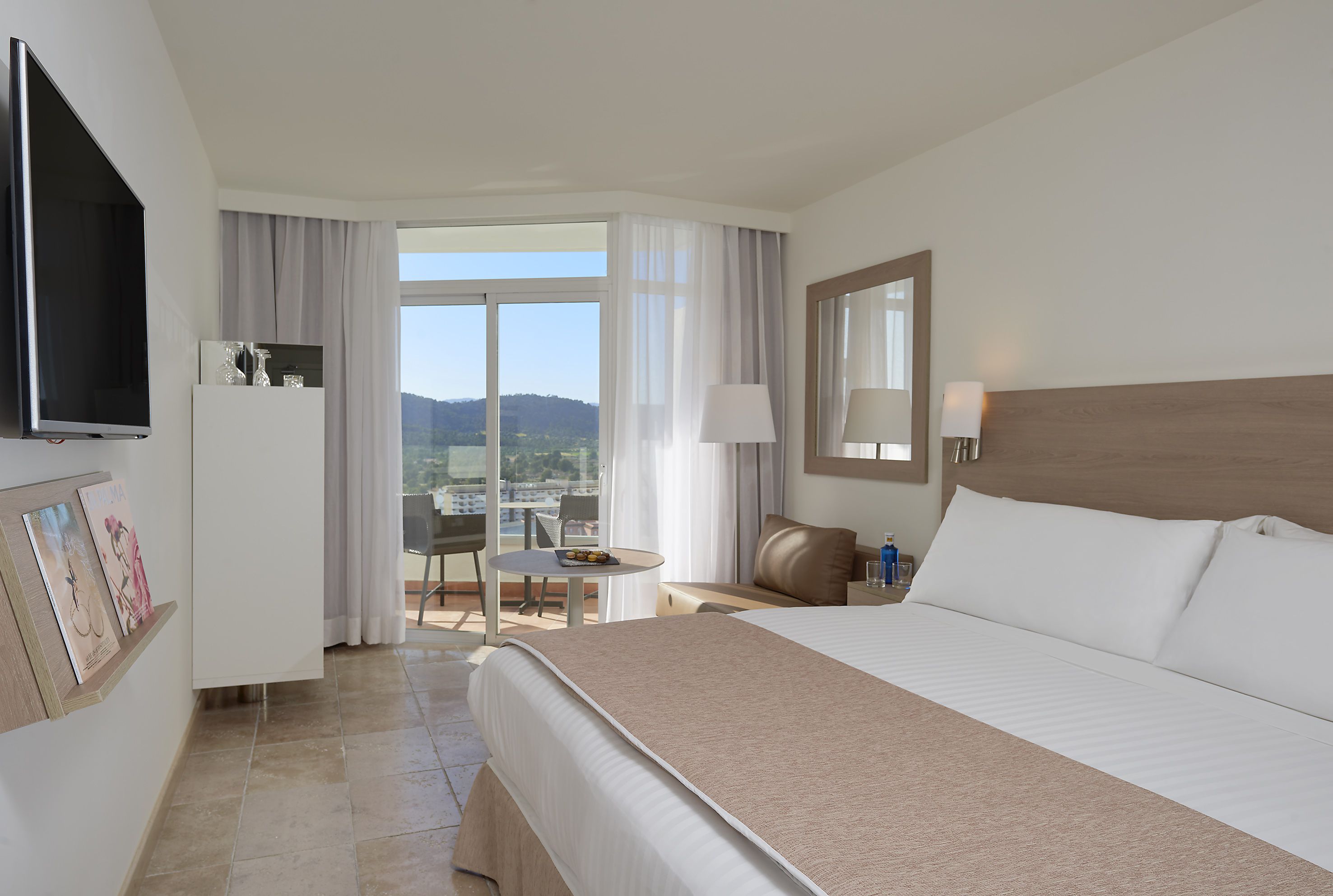 DOUBLE  MELIA BALCONY OR TERRACE