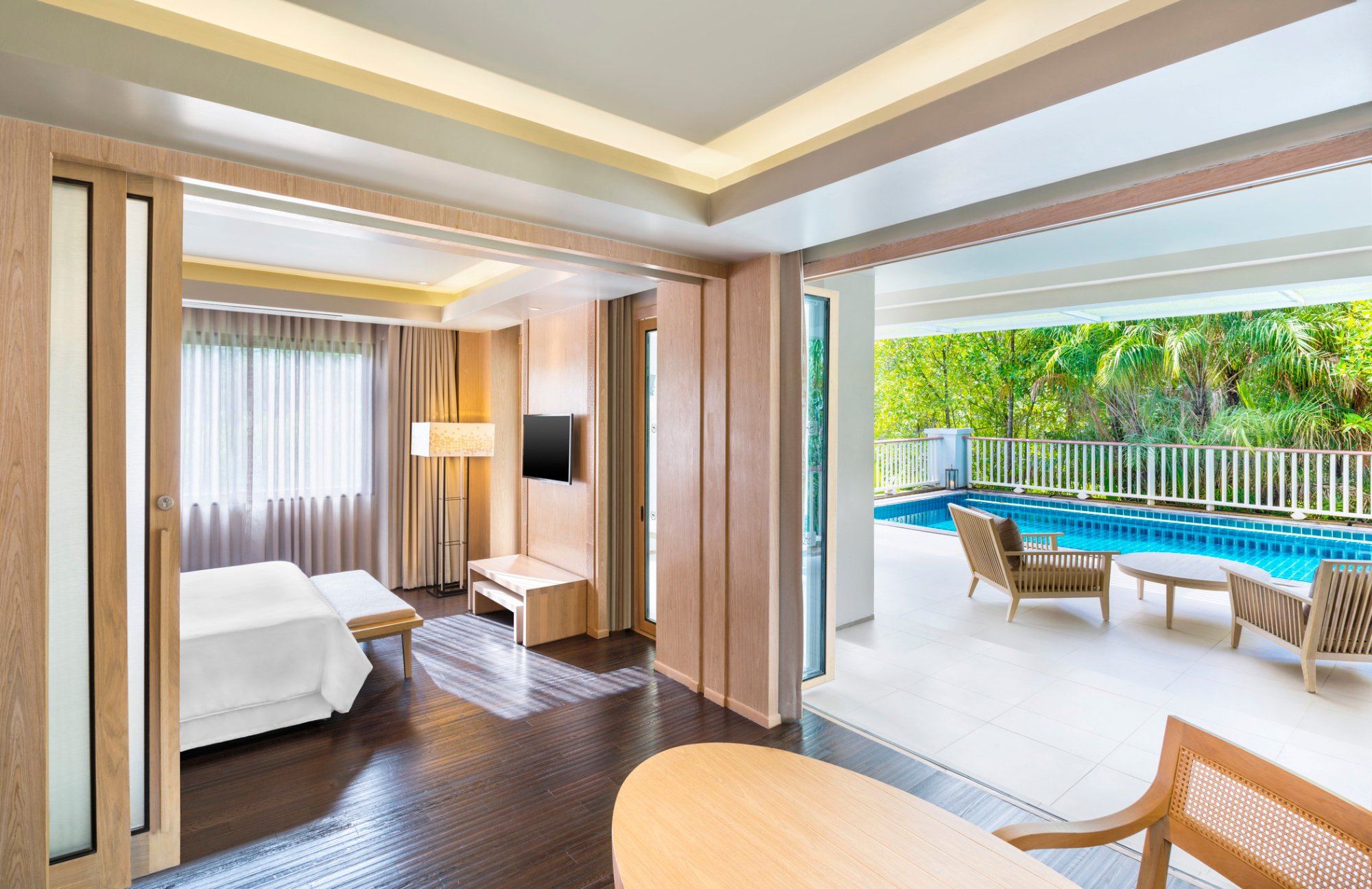 Club Suite With Plunge Pool