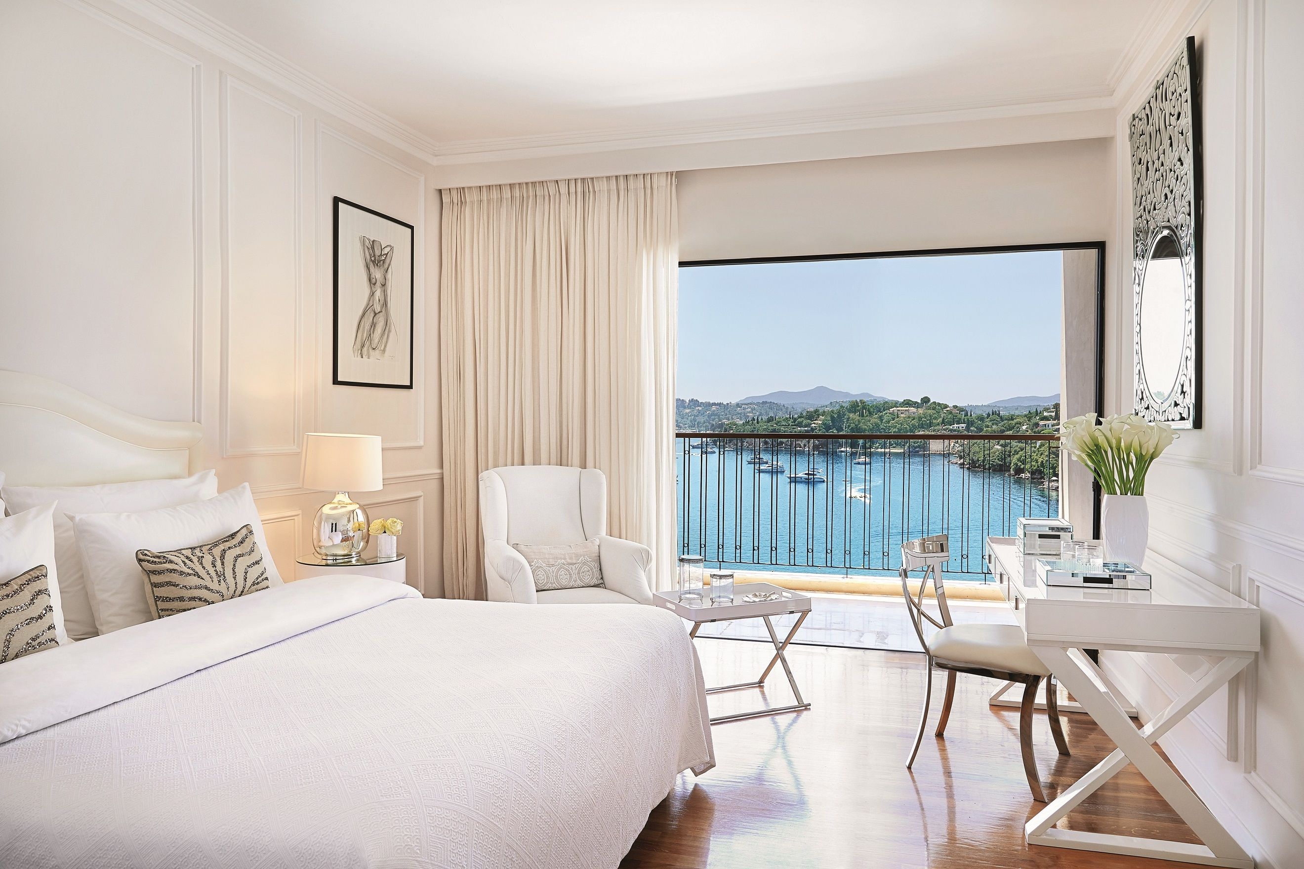 DELUXE GUESTROOM SEA VIEW