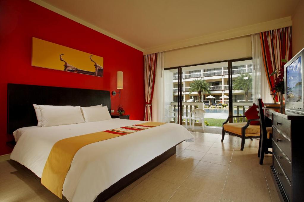 1 B/ROOM PREMIUM SUITE GARDEN VIEW