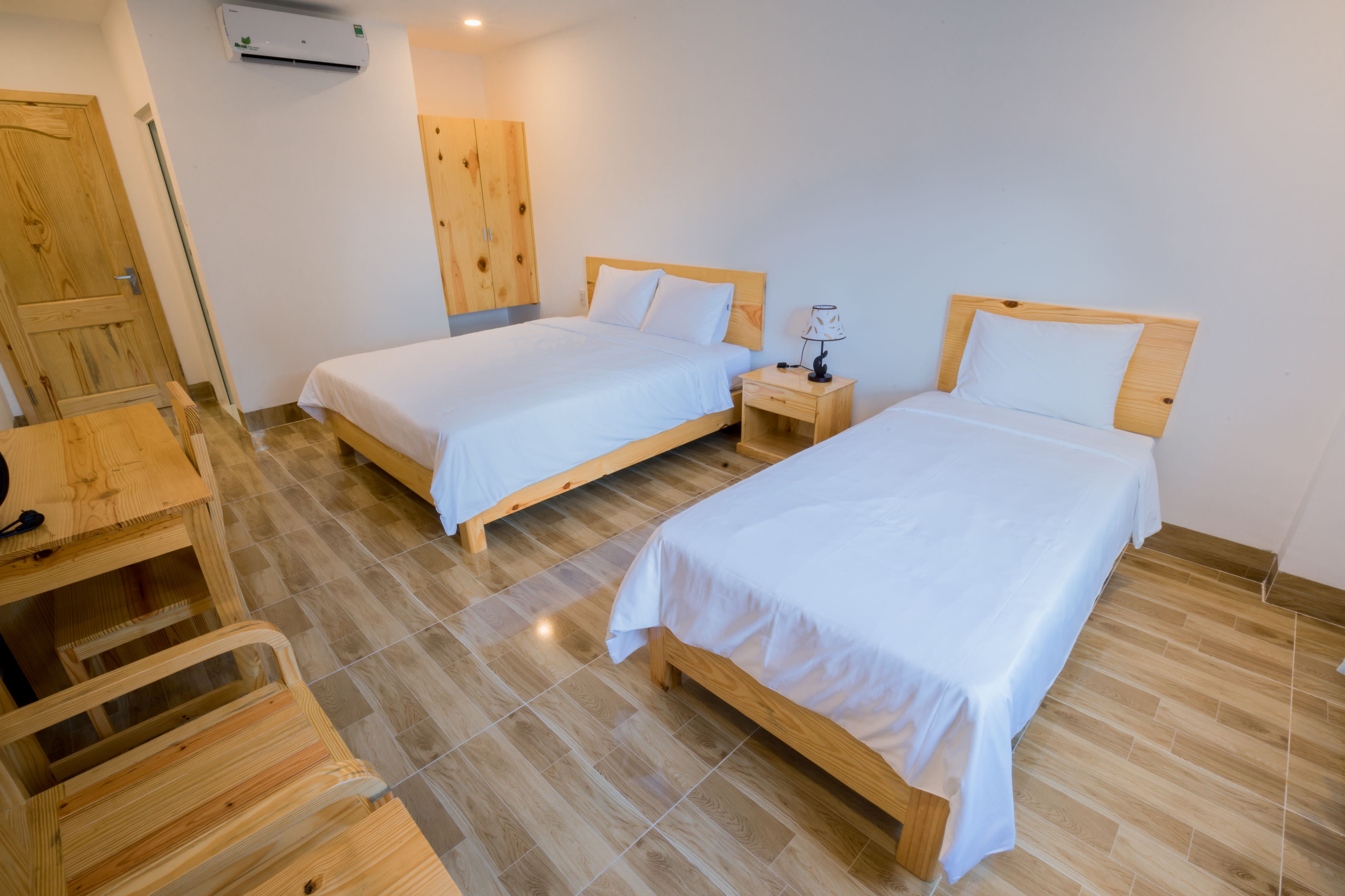ROOM SUPERIOR TRIPLE CITY VIEW 