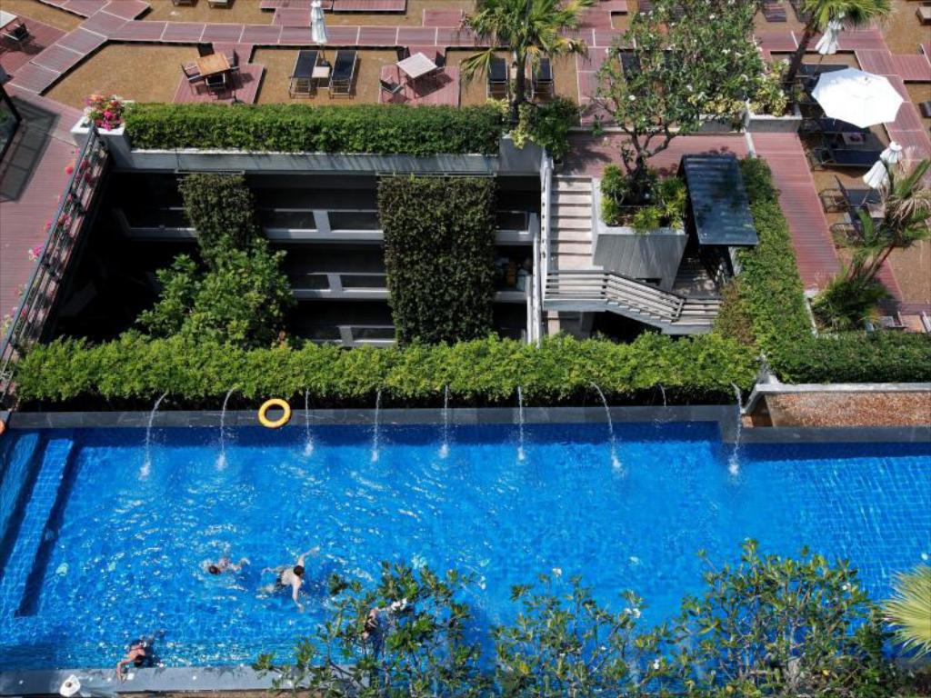 Piscina deschisă