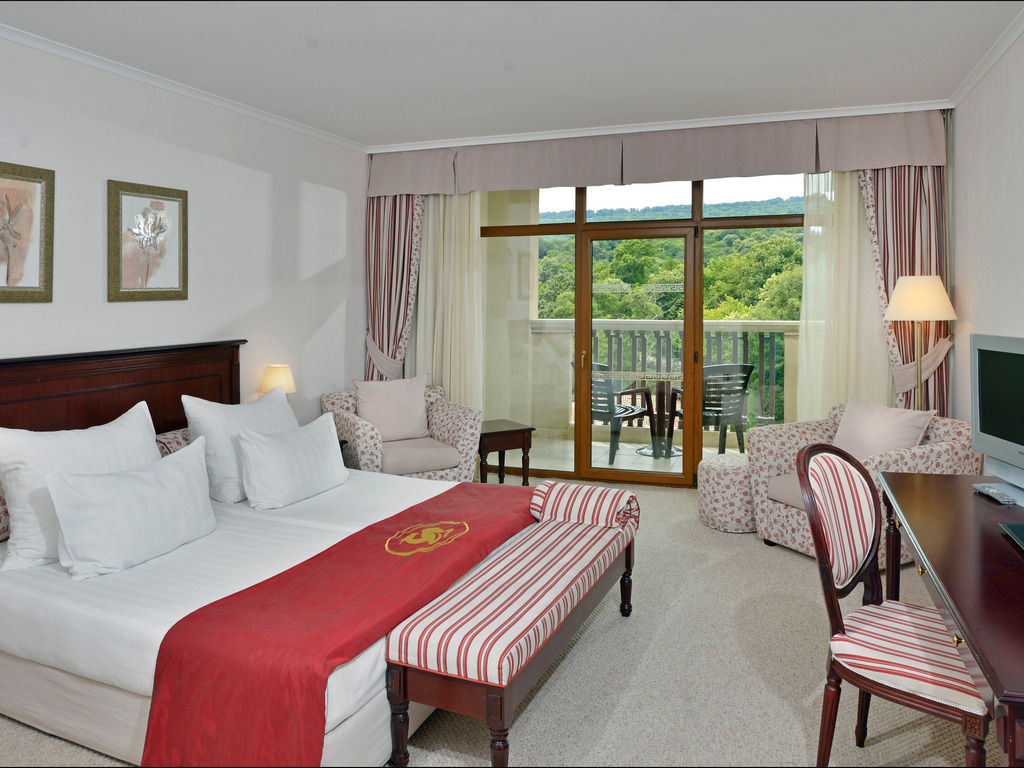 THE LEVEL PARK VIEW ROOM