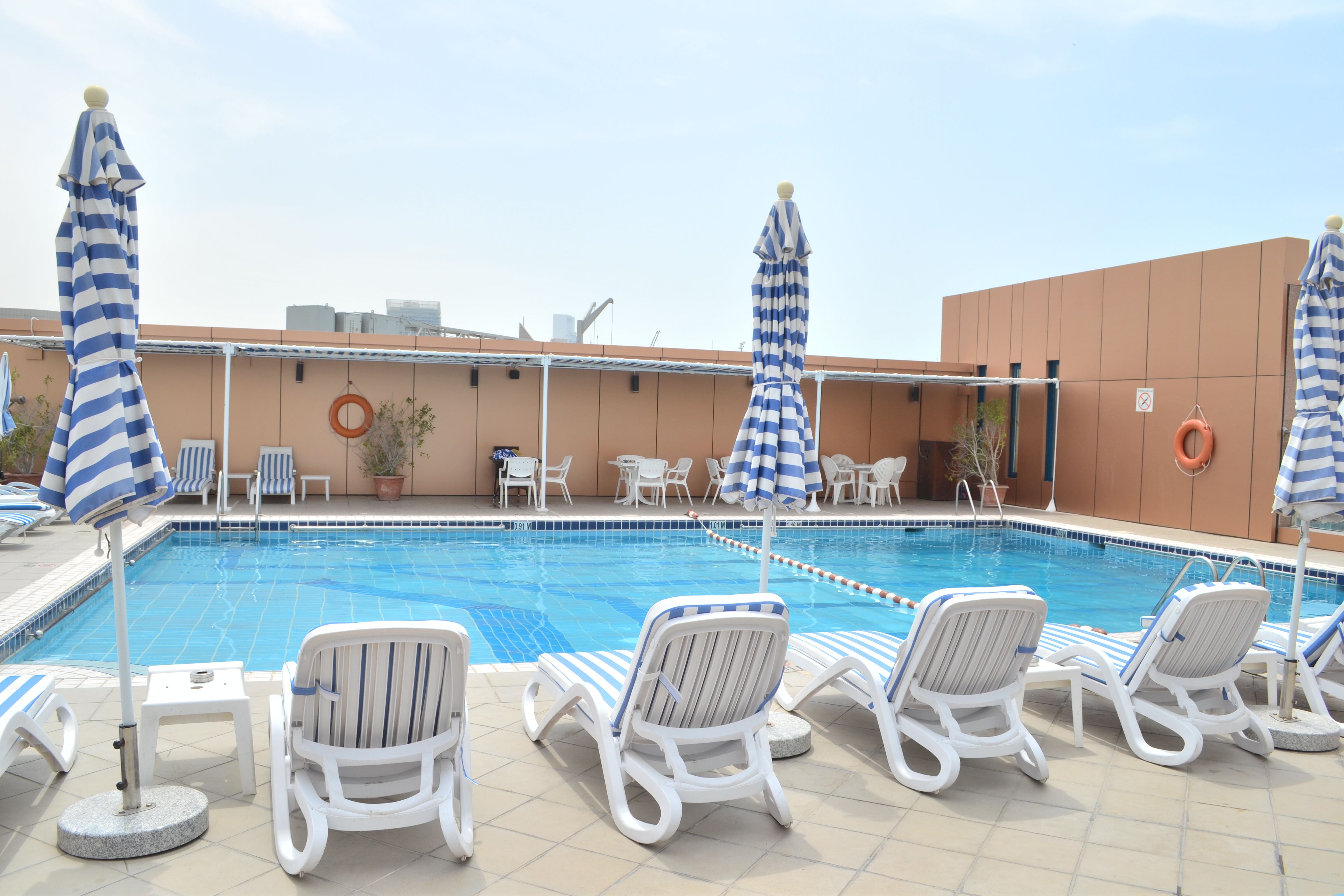 Piscina deschisă