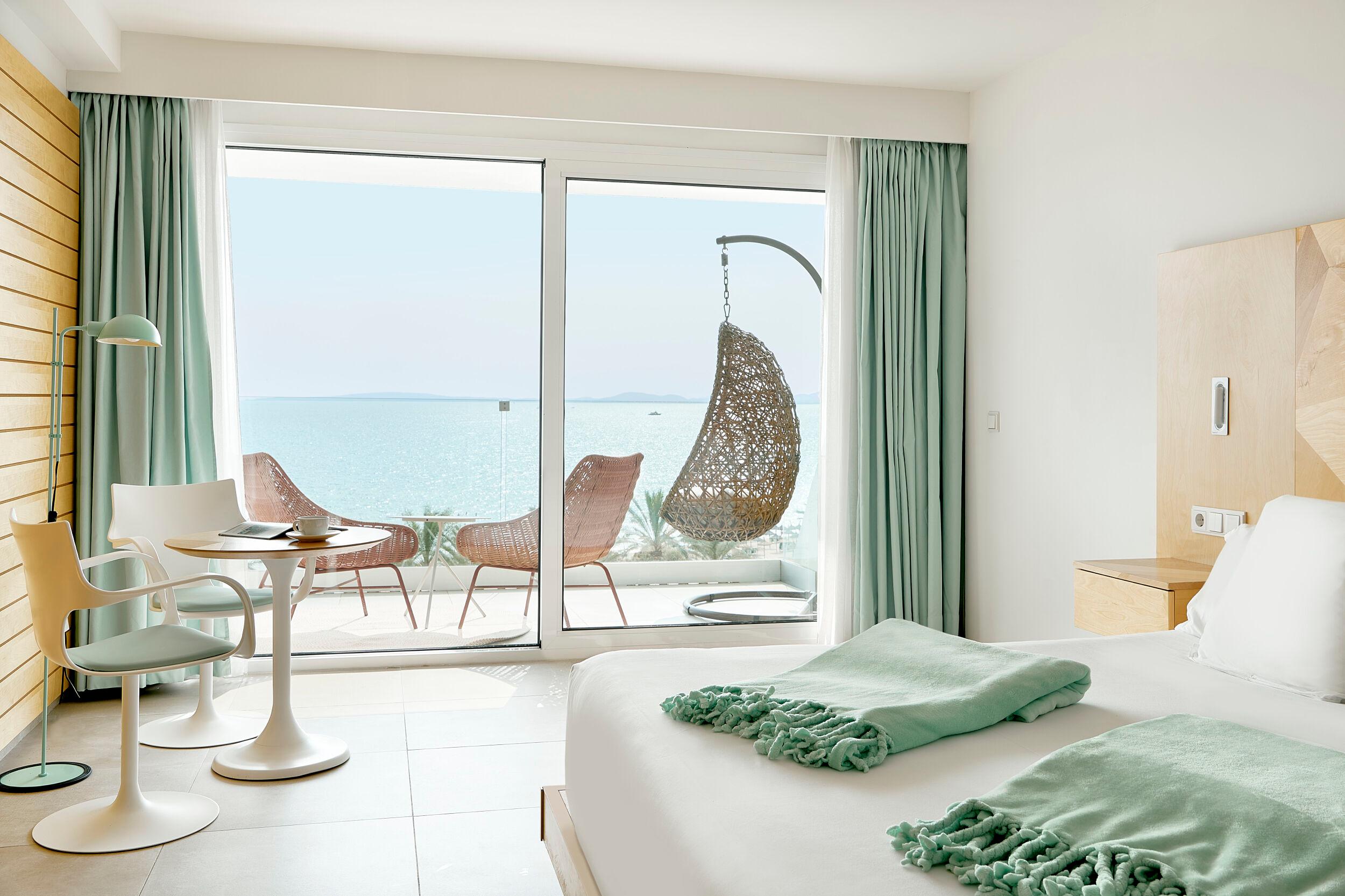 STAR PRESTIGE JUNIOR SUITE SEA VIEW