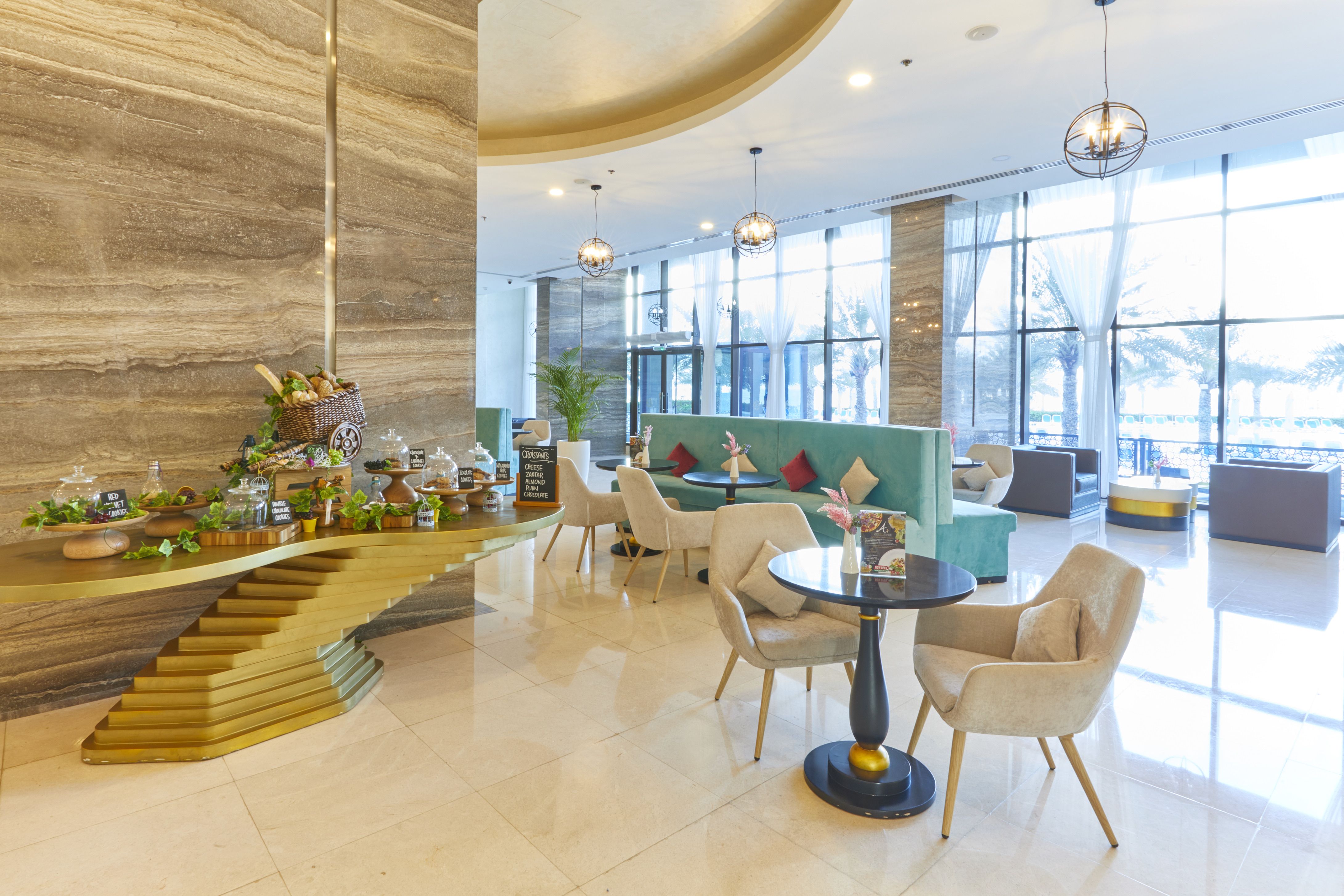 La Perla Cafe