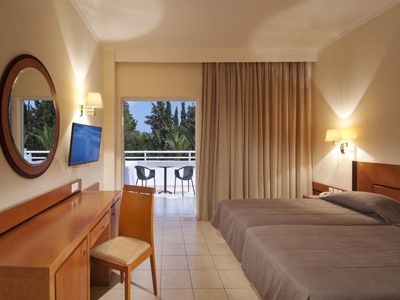 STANDARD-ROOM_DSC1277-1140x757_site.jpg
