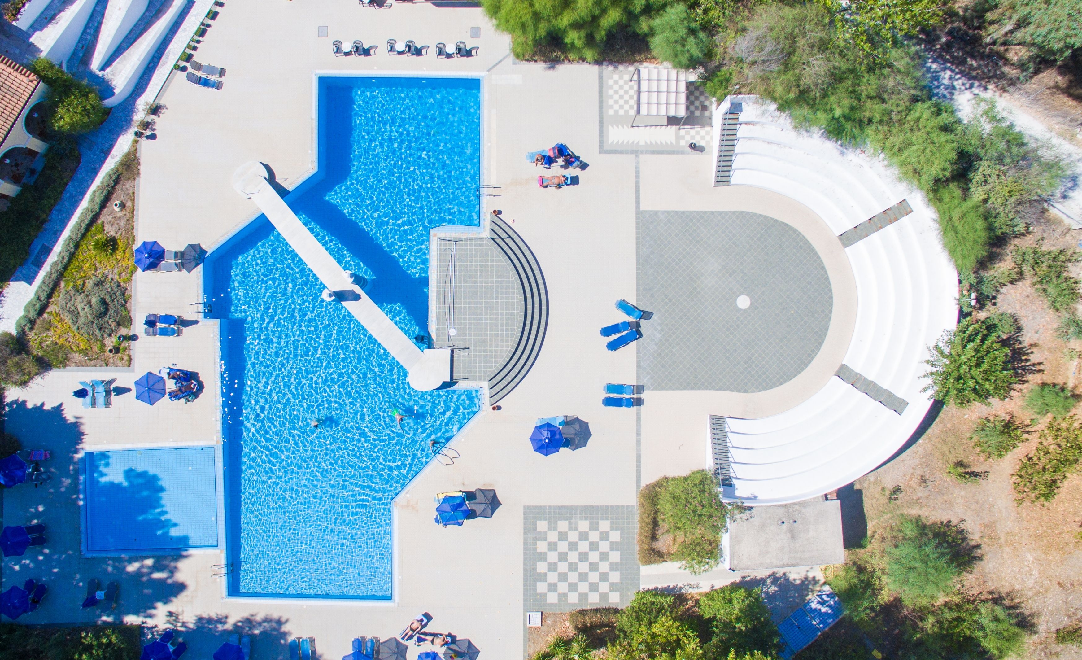 Piscina deschisă