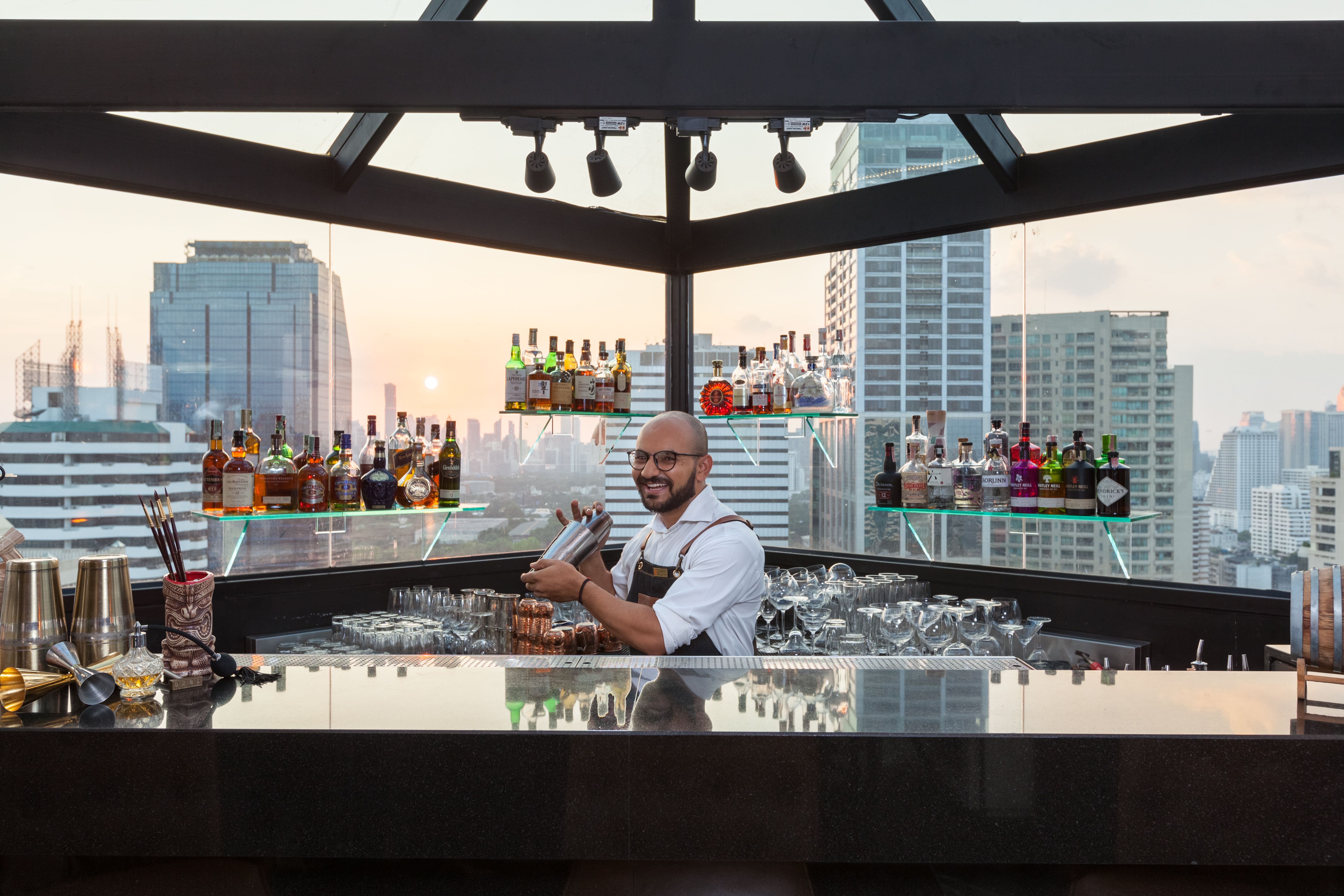 1826 Mixology & Rooftop Bar