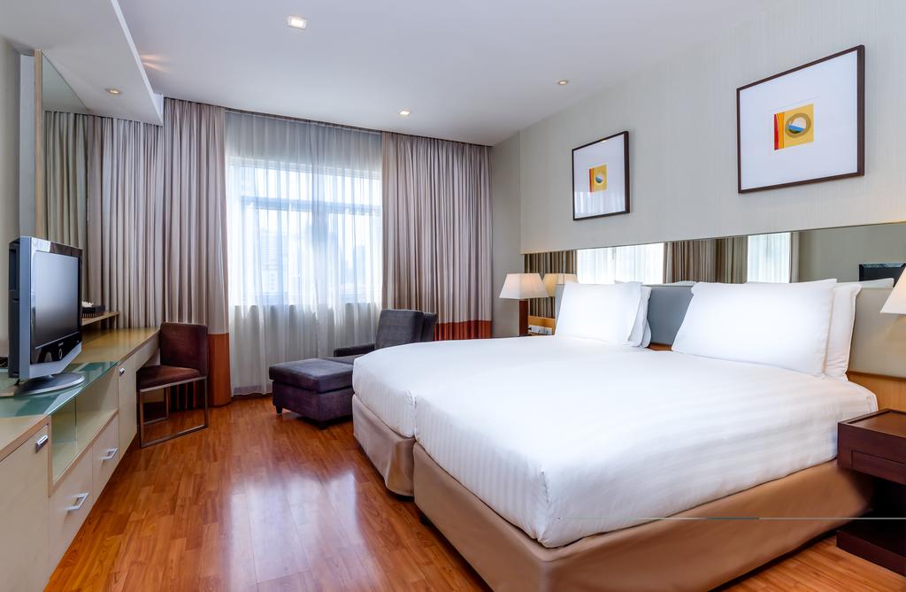 Deluxe Suite