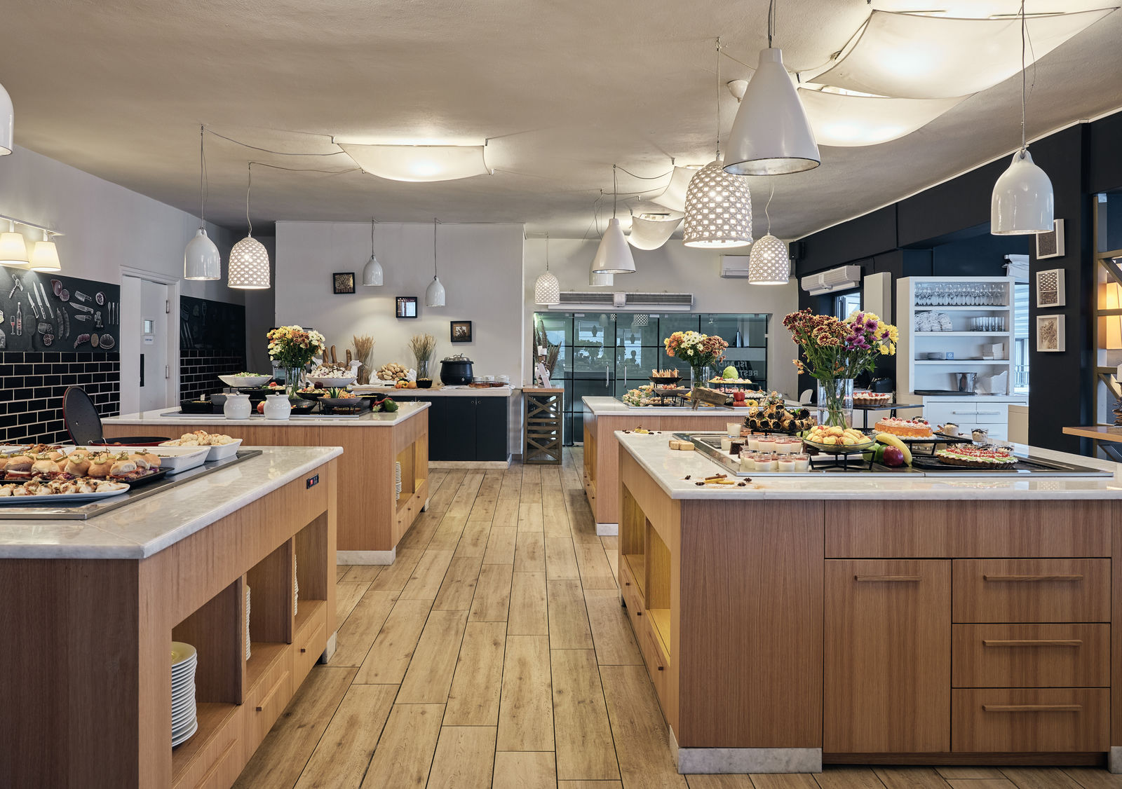 Island Main Restaurant