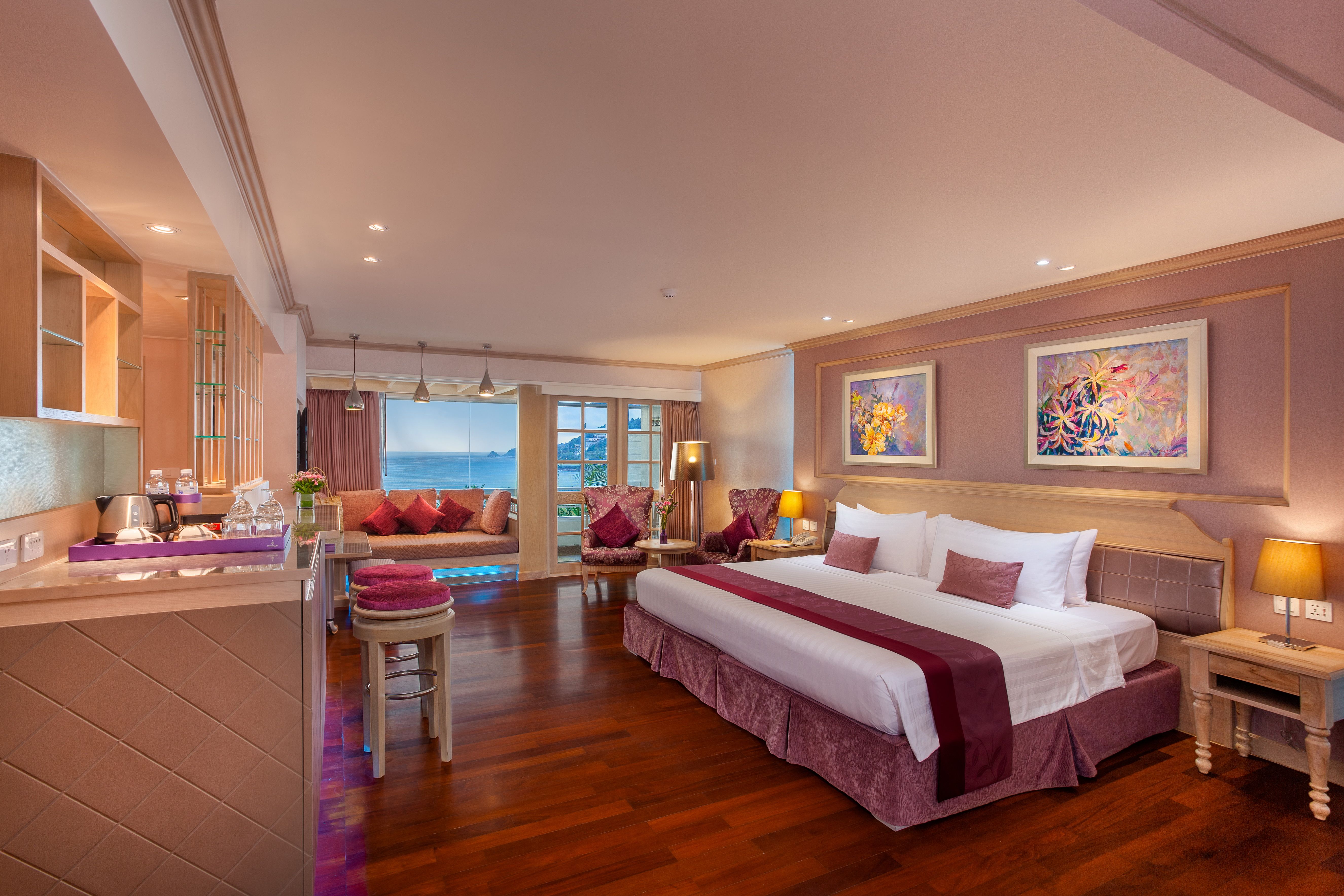 Diamond Jacuzzi Suite
