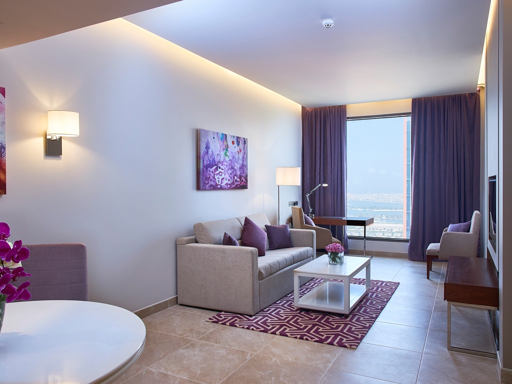 2 bedroom Suite Skyline View
