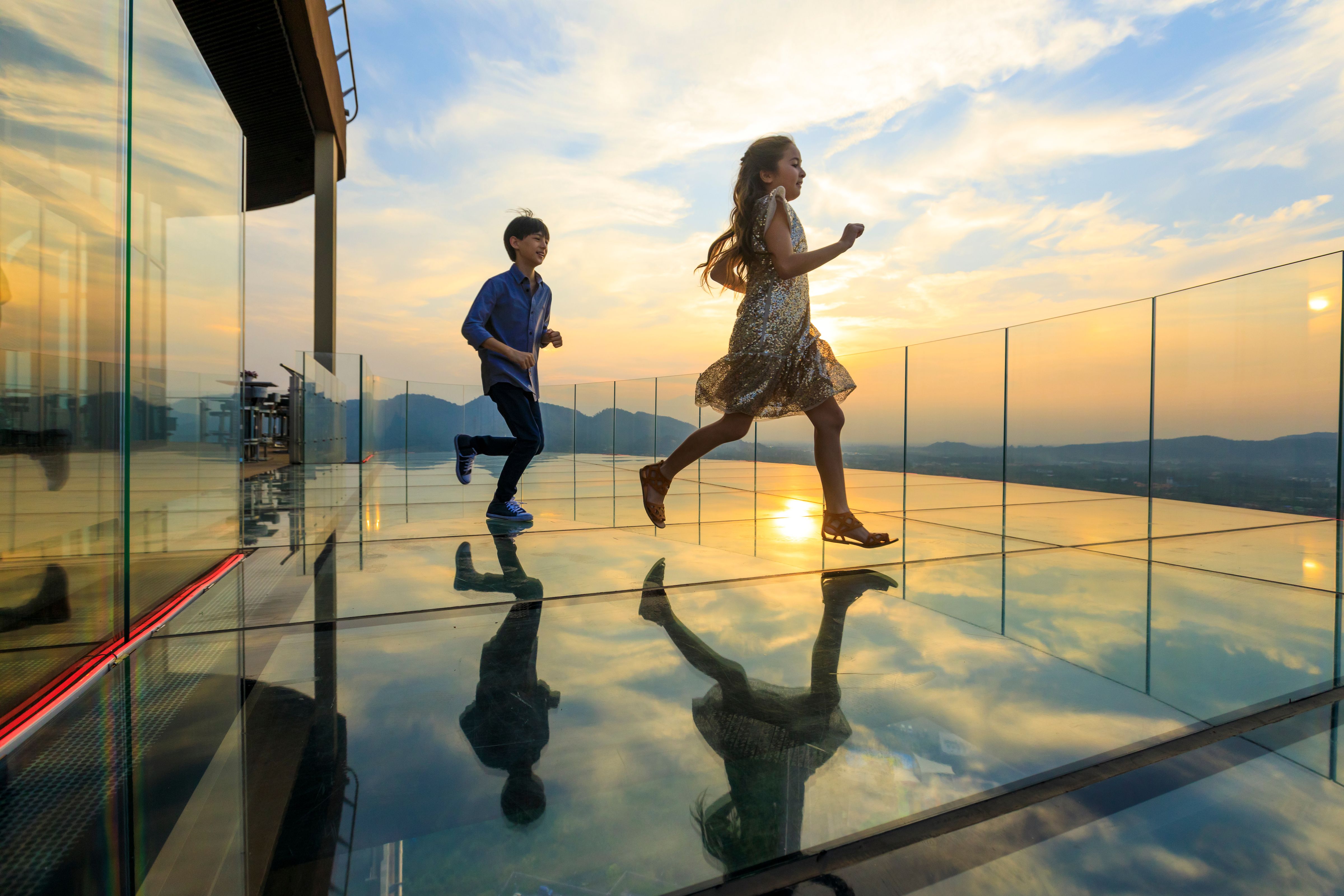 Vana Nava Sky Bar