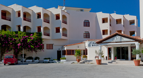 Zakynthos, Hotel Caravel Zante, intrare.jpg