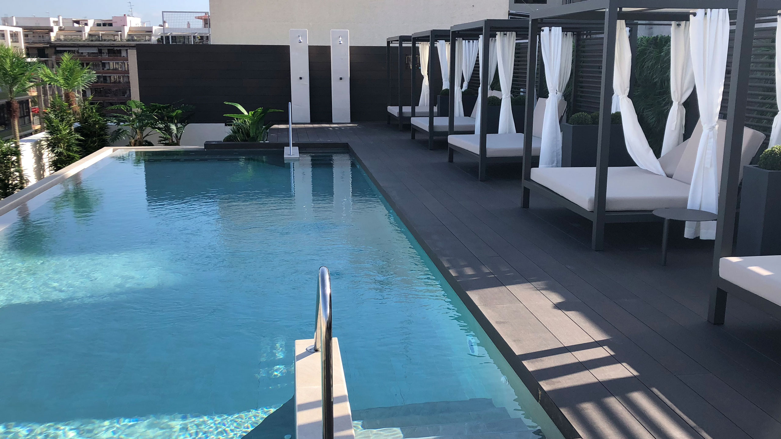 Piscina deschisă