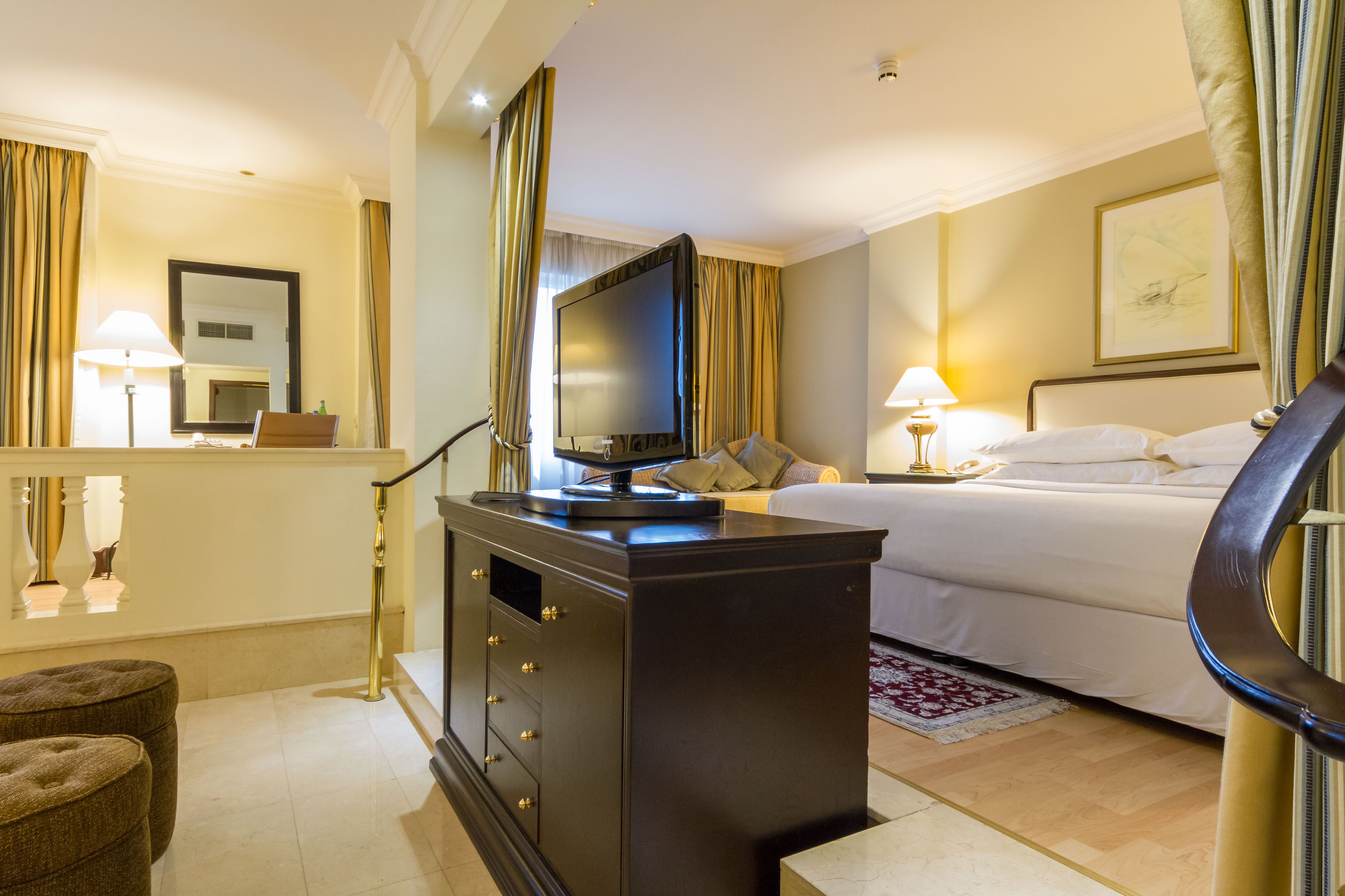 EXECUTIVE ROOM our Executive Suites are stunning and show attention to details in every aspect elevates you to a higher level of suite experience Indulge yourself with our fifty eight square meters suite with an impressively grand bathroom suited for tra