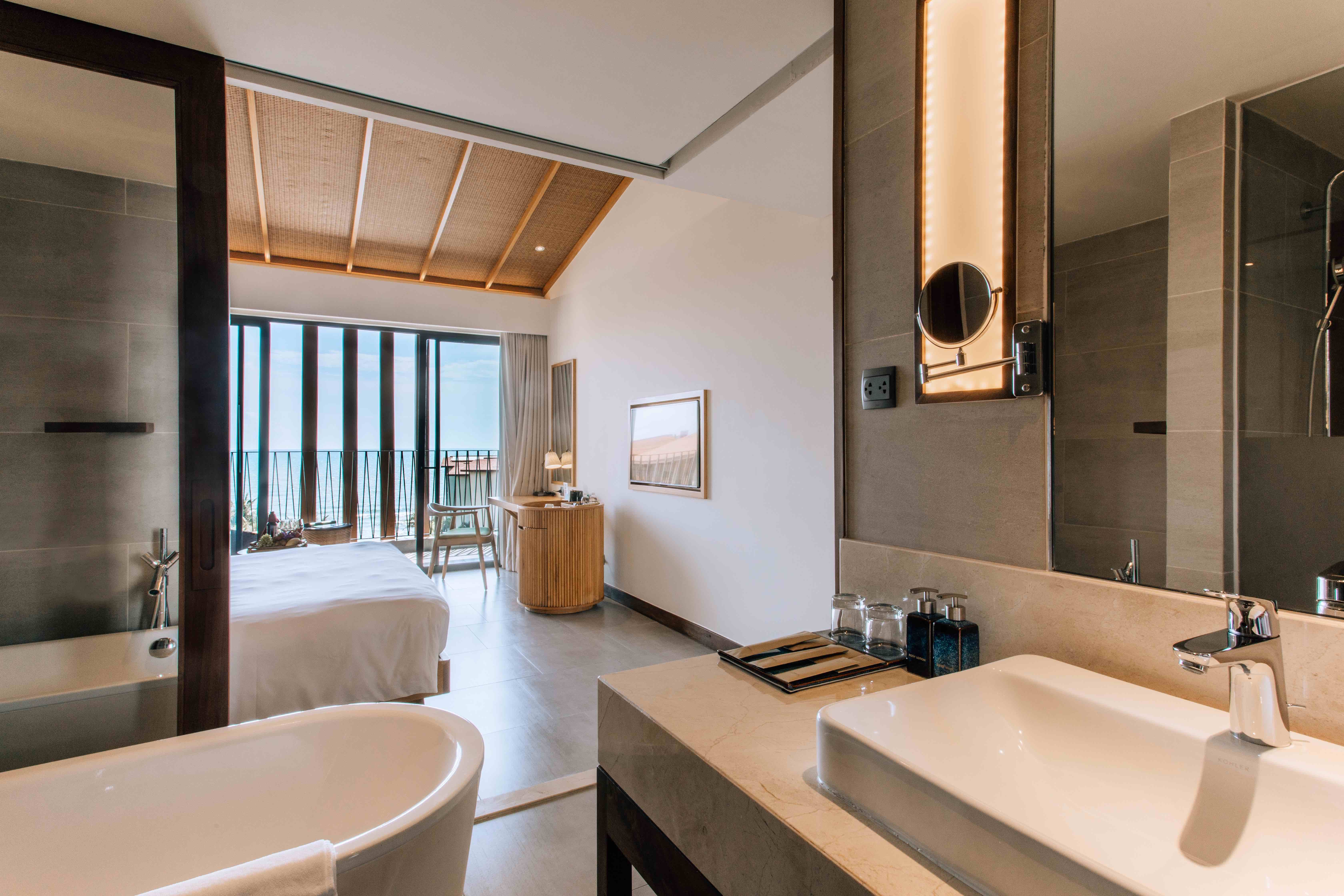 OCEAN PREMIUM 